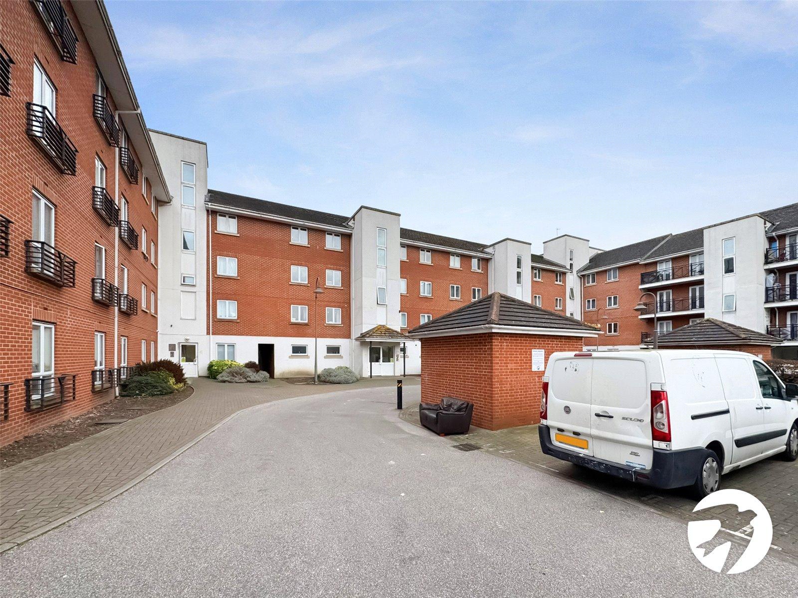 2 bedroom property to rent in London | 