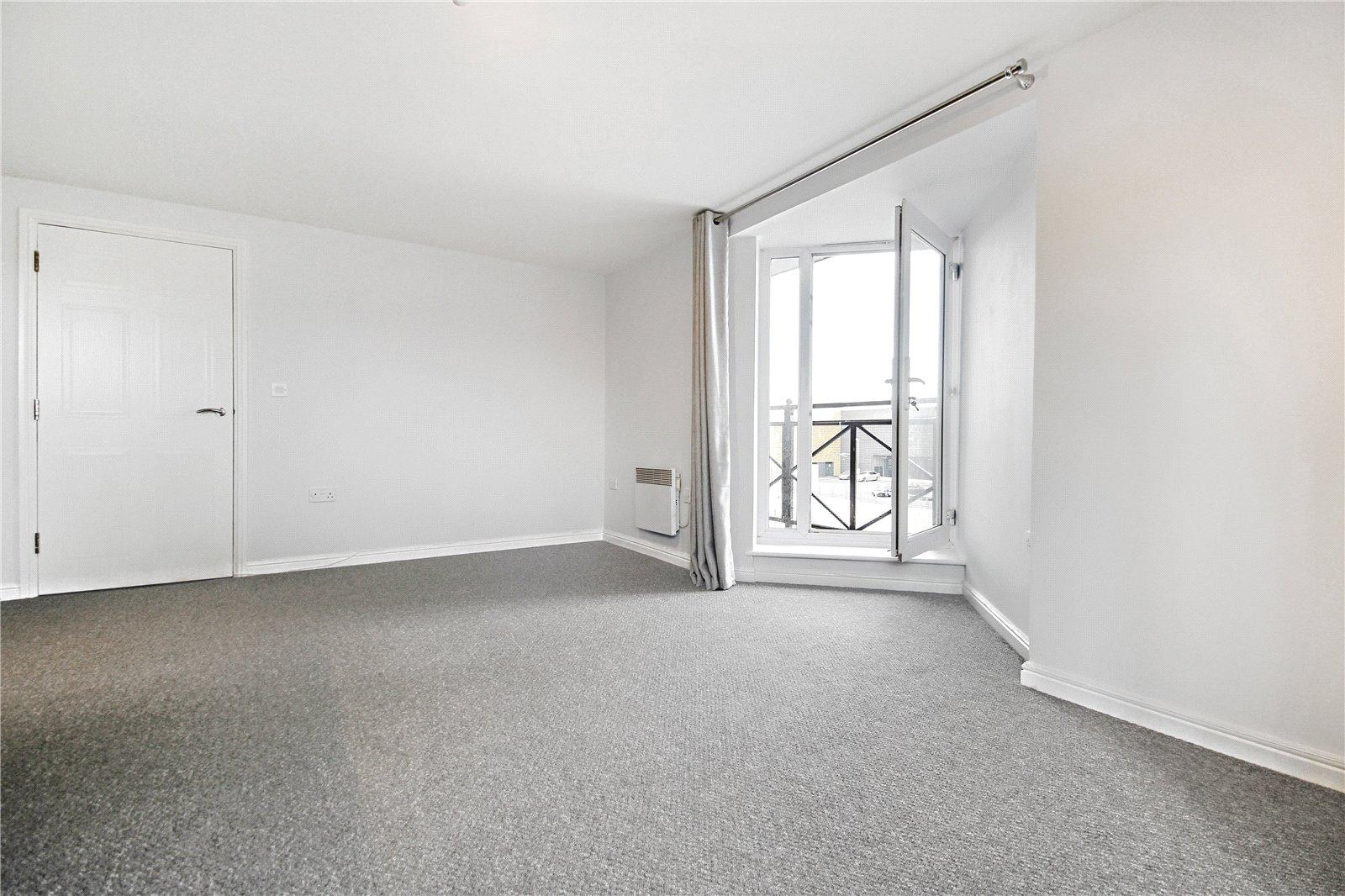 2 bedroom property to rent in London | 