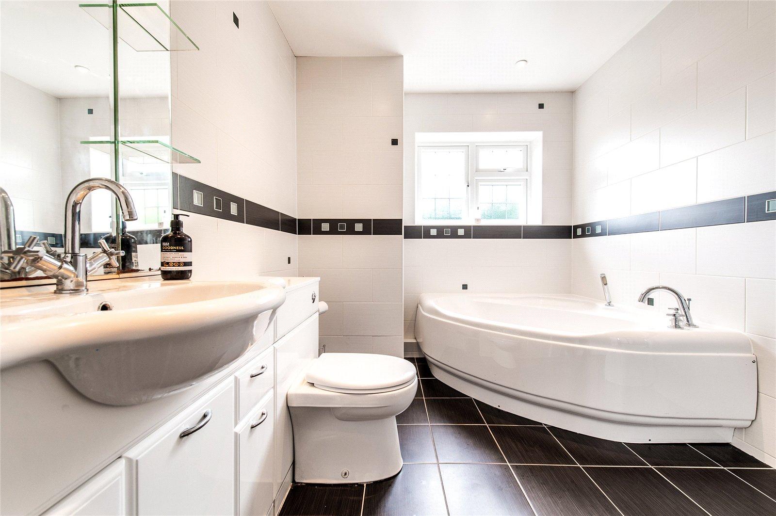 5 bedroom house for sale in Higham | 