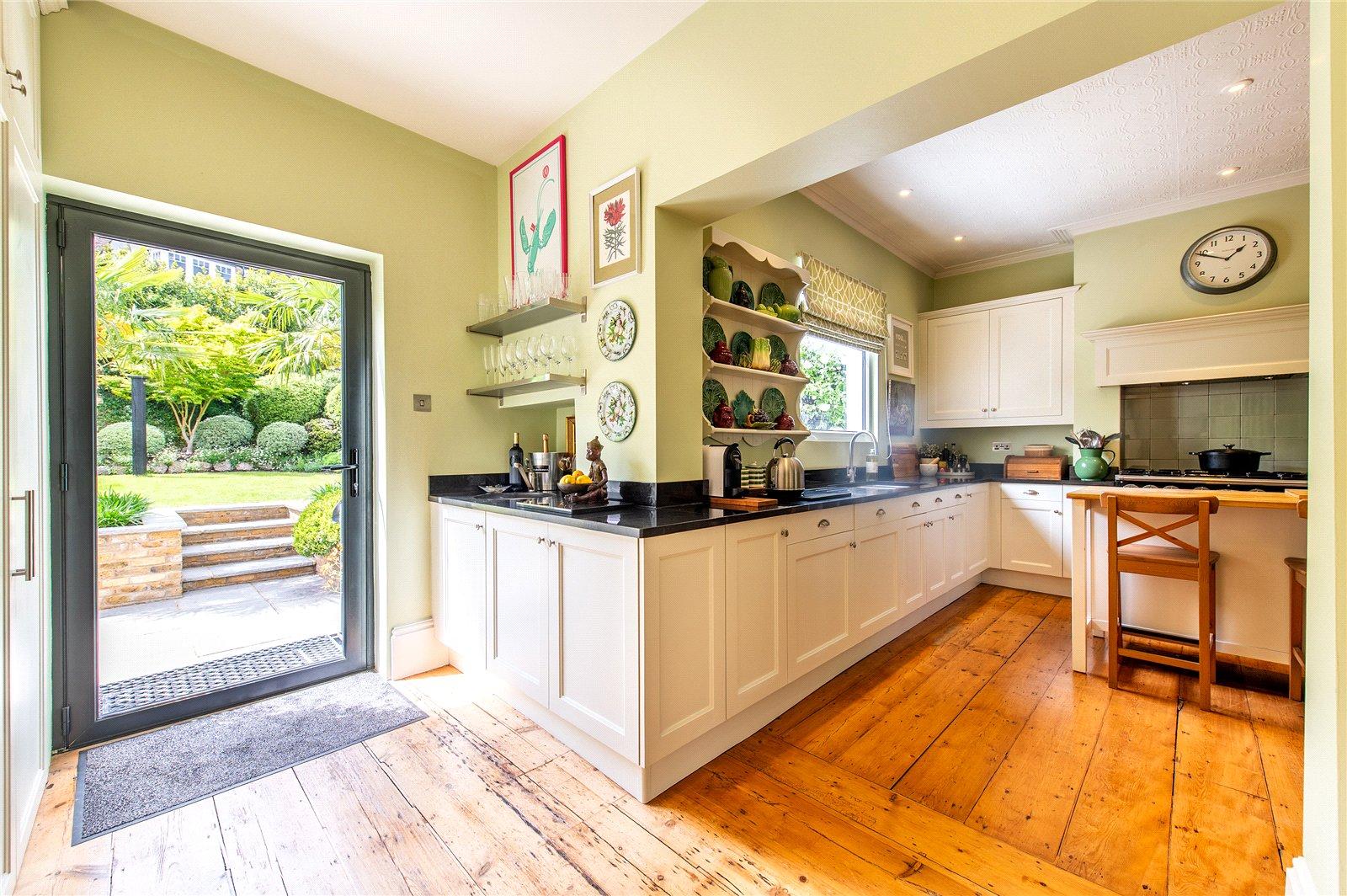 5 bedroom house for sale in Gravesend | 