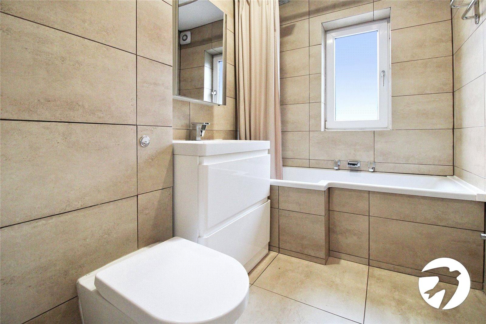3 bedroom house for sale in Istead Rise | 
