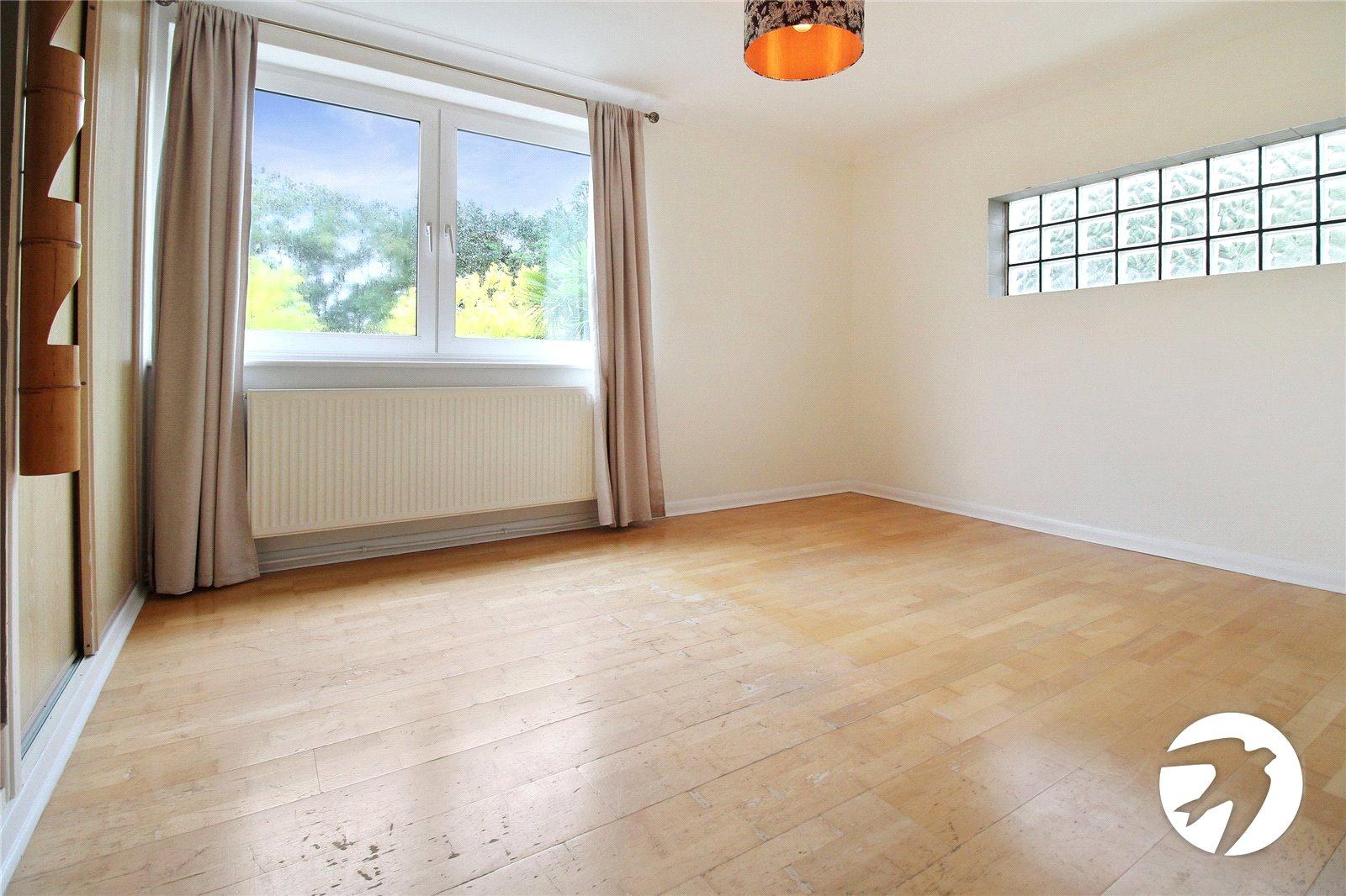 3 bedroom house for sale in Istead Rise | 