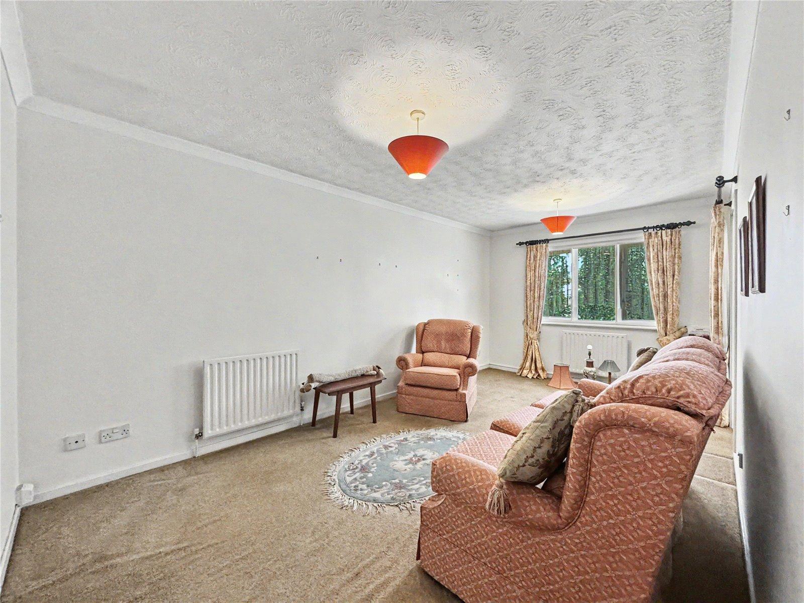 1 bedroom property for sale in Rainham | Robinson Michael & Jackson