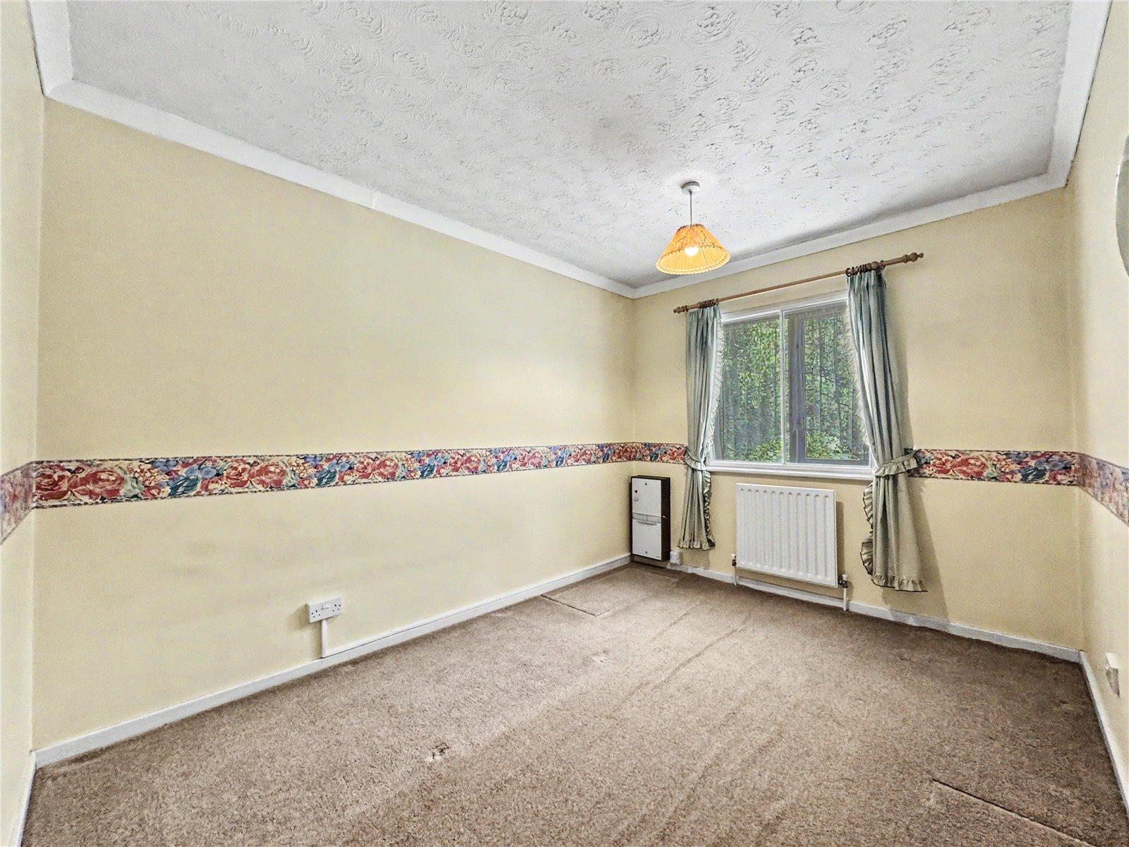 1 bedroom property for sale in Rainham | Robinson Michael & Jackson