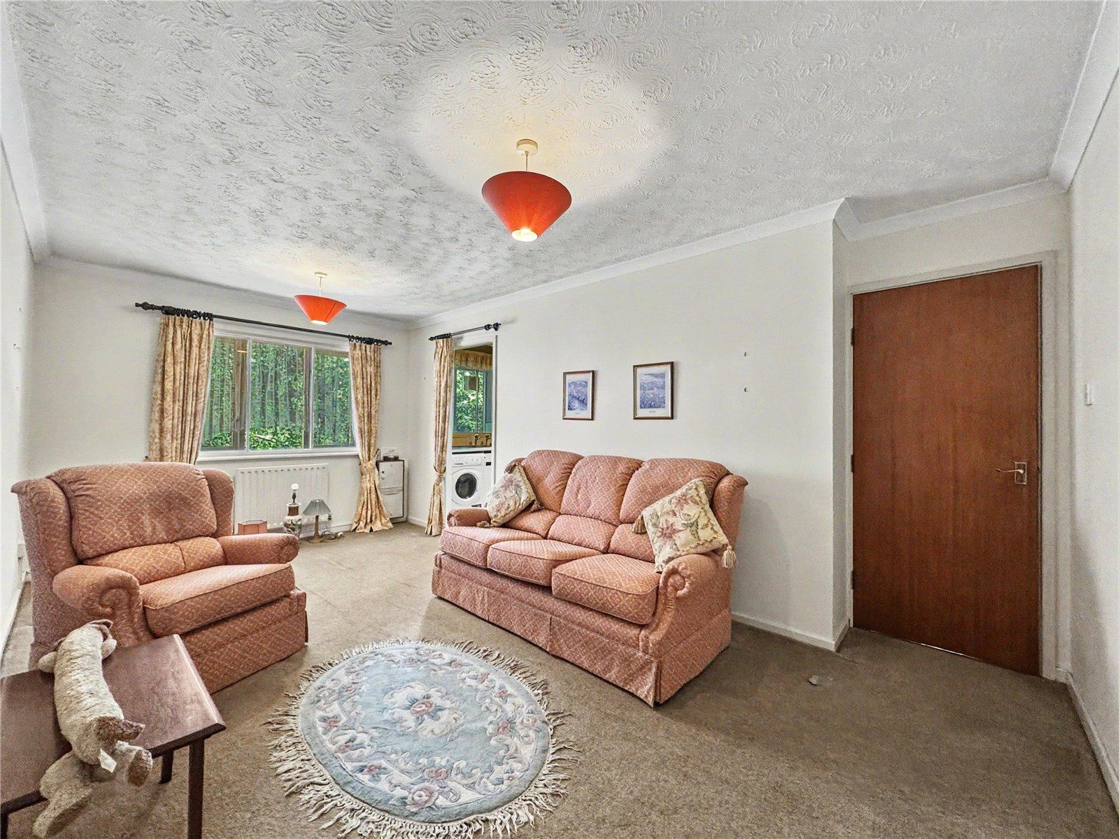 1 bedroom property for sale in Rainham | Robinson Michael & Jackson