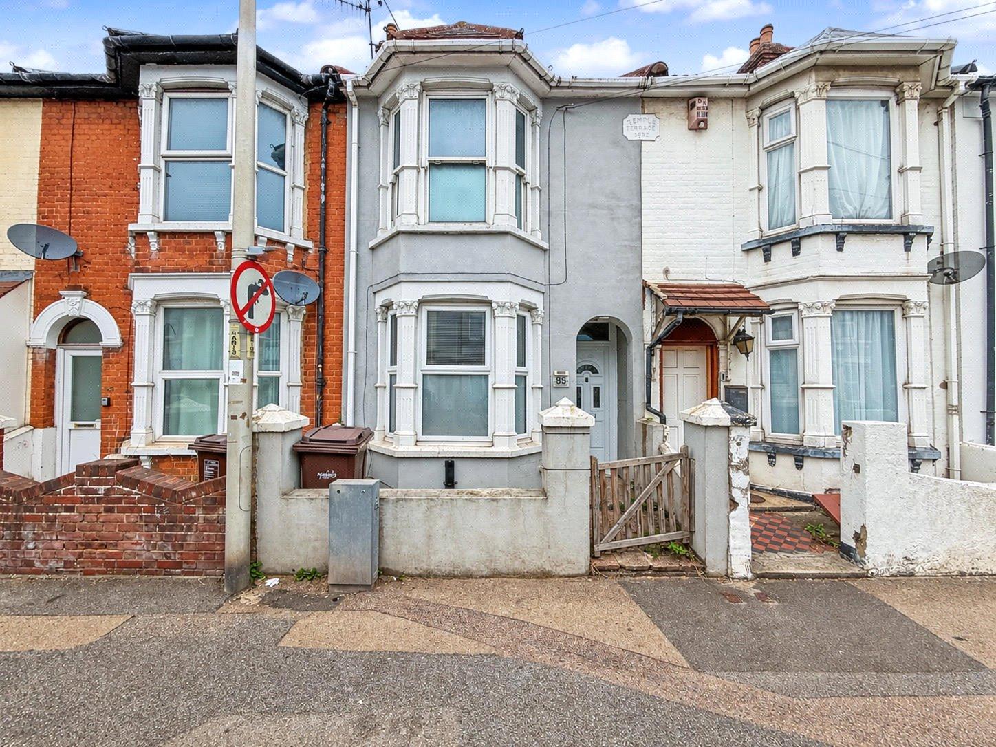 3 bedroom house for sale in Gillingham | Robinson Michael & Jackson