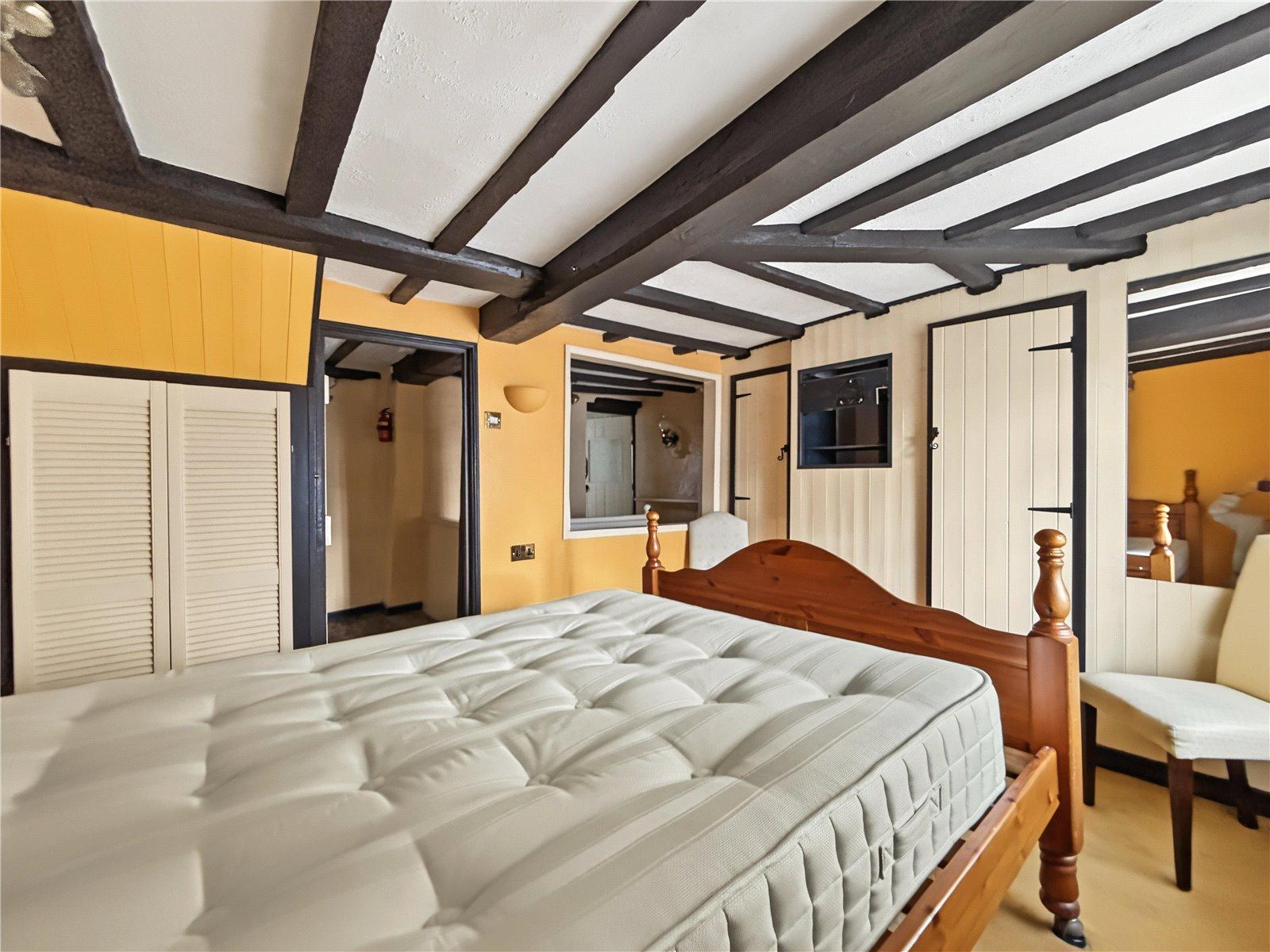 2 bedroom house for sale in Upchurch | Robinson Michael & Jackson