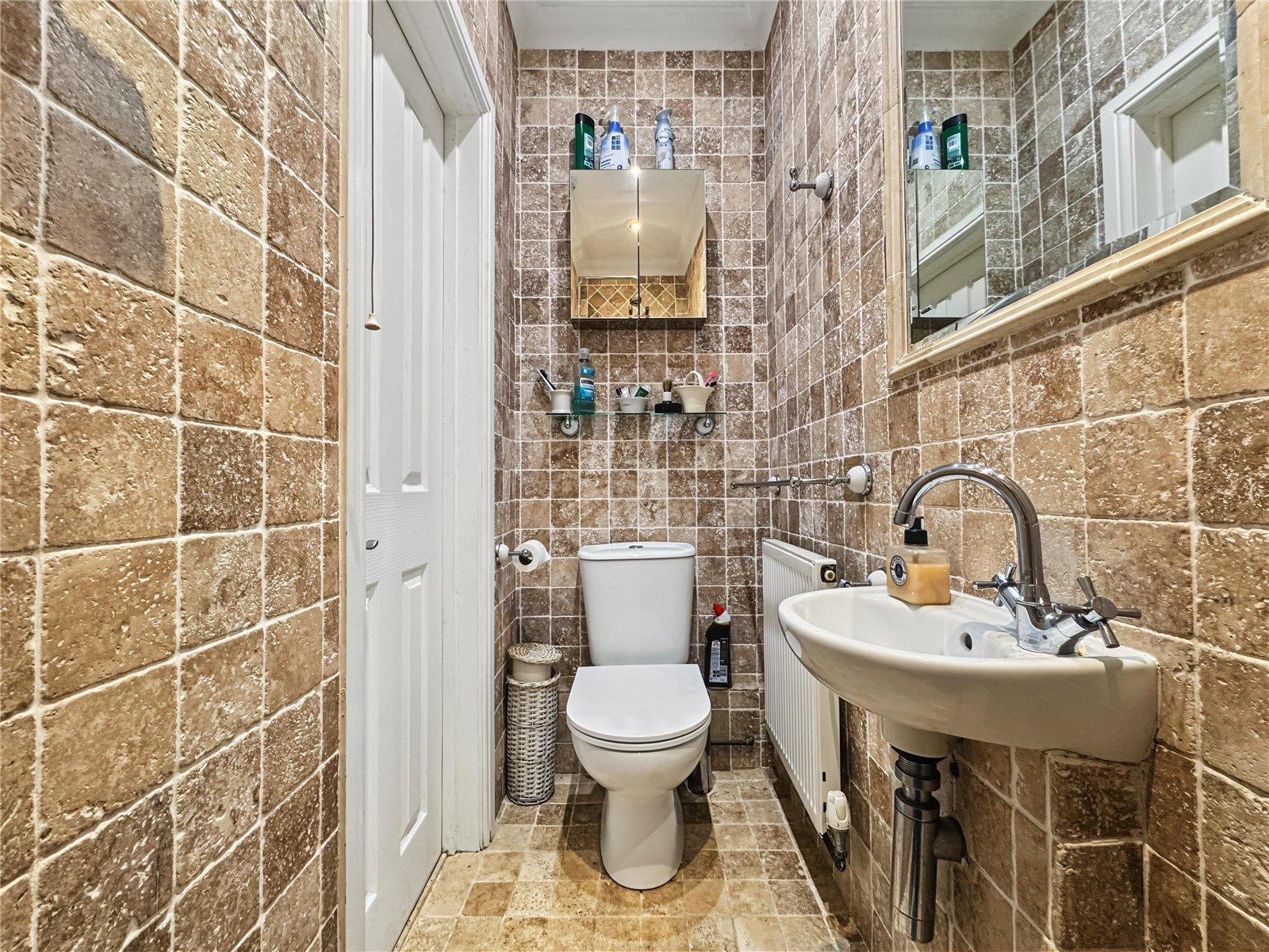 4 bedroom property for sale in Newington | Robinson Michael & Jackson