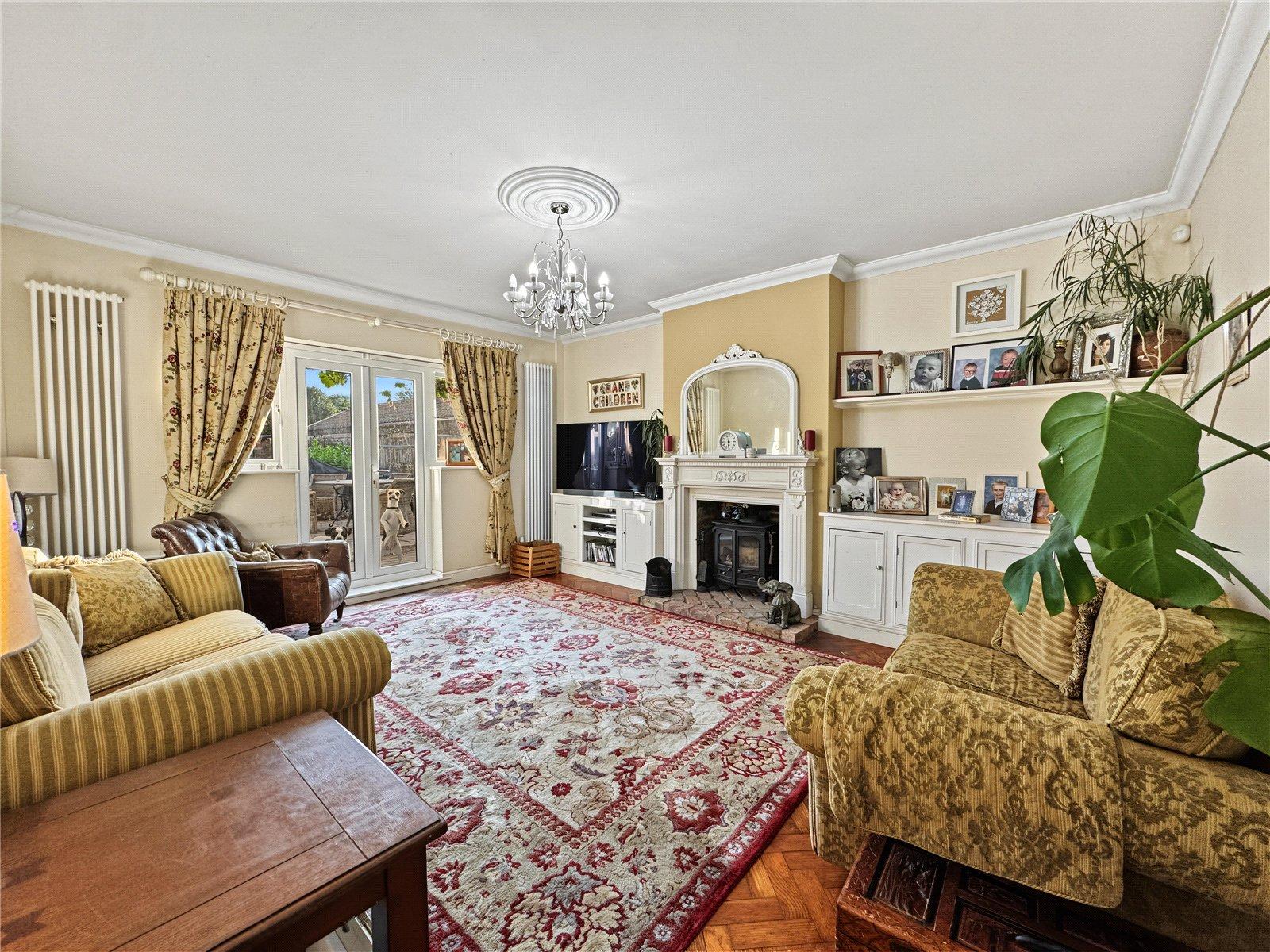 4 bedroom property for sale in Newington | Robinson Michael & Jackson