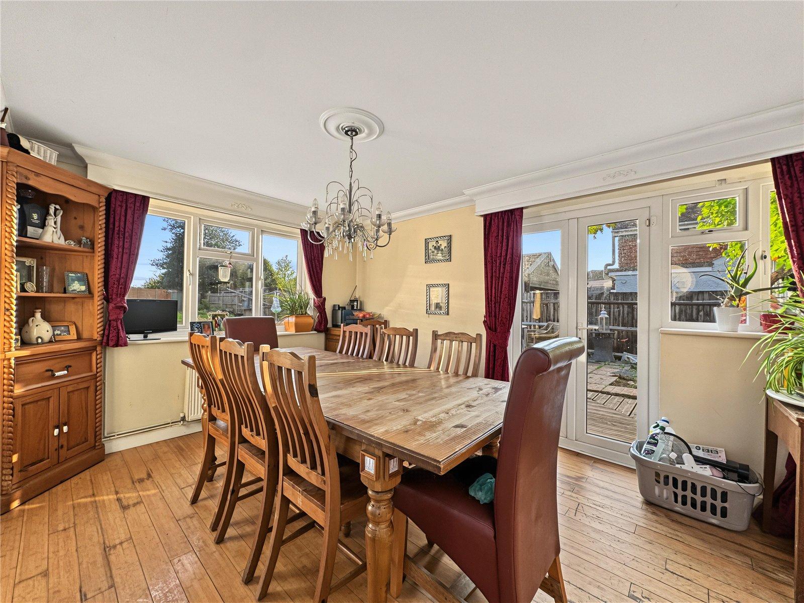 4 bedroom property for sale in Newington | Robinson Michael & Jackson