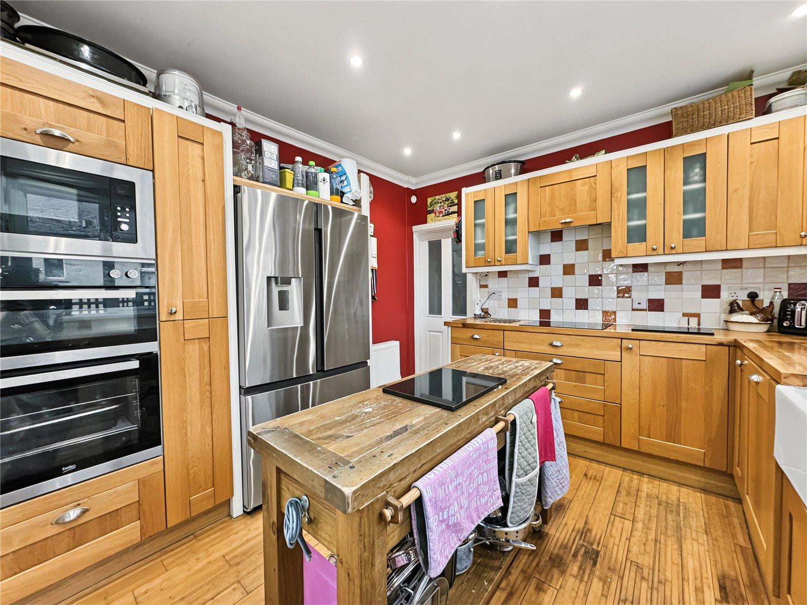 4 bedroom property for sale in Newington | Robinson Michael & Jackson
