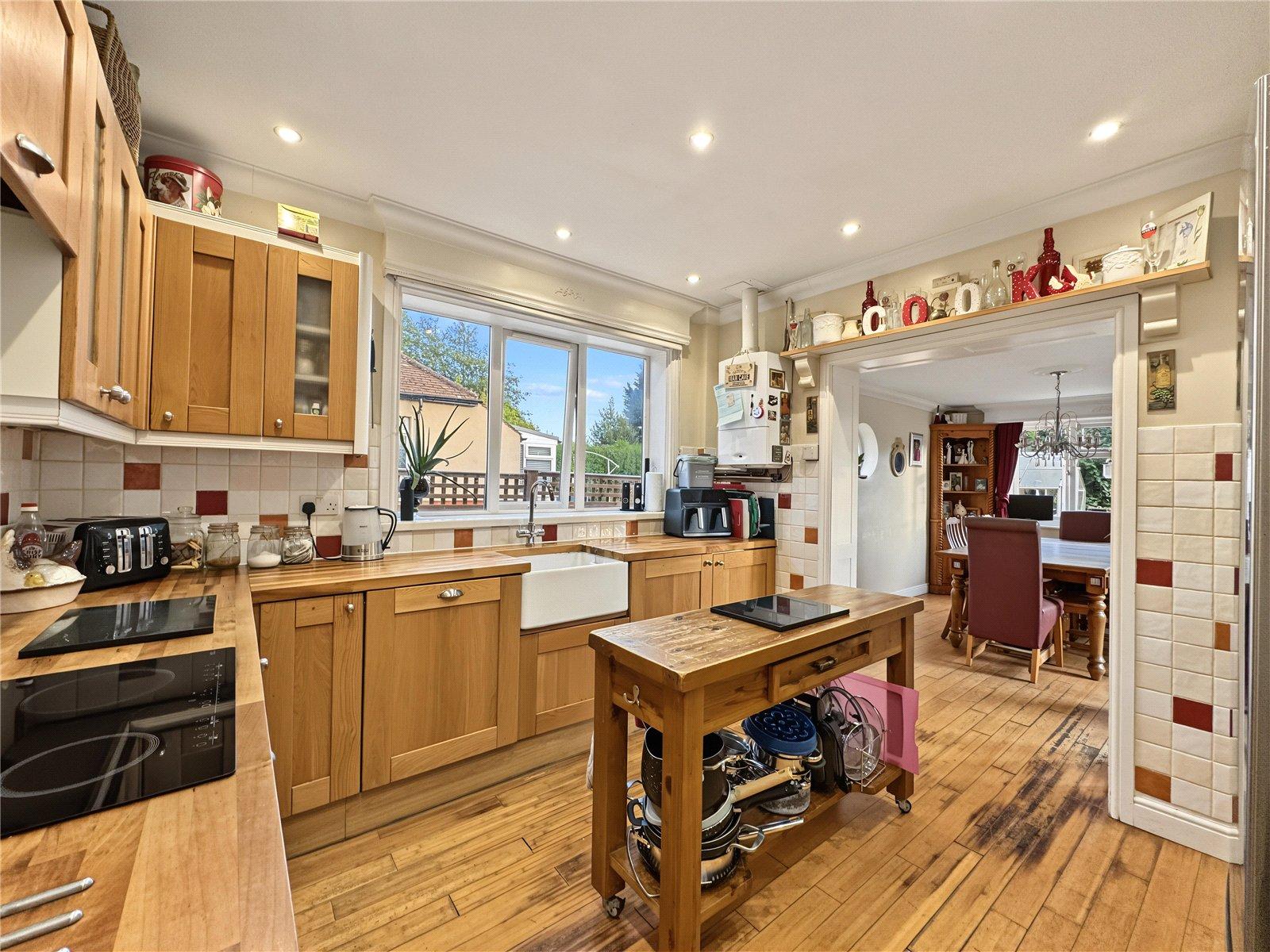 4 bedroom property for sale in Newington | Robinson Michael & Jackson