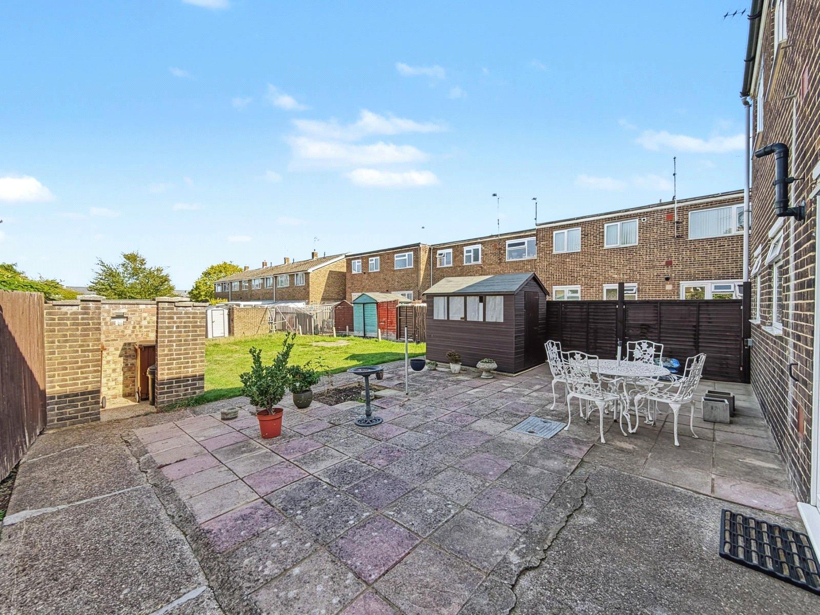 2 bedroom property for sale in Rainham | Robinson Michael & Jackson