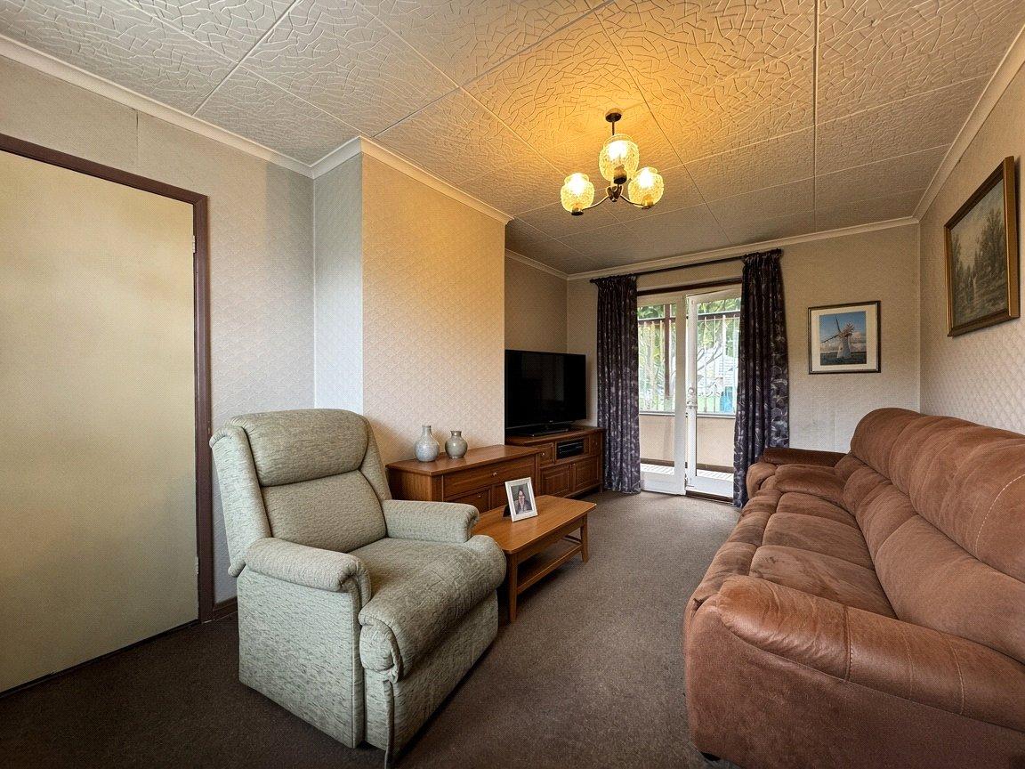 3 bedroom house for sale in Twydall | Robinson Michael & Jackson
