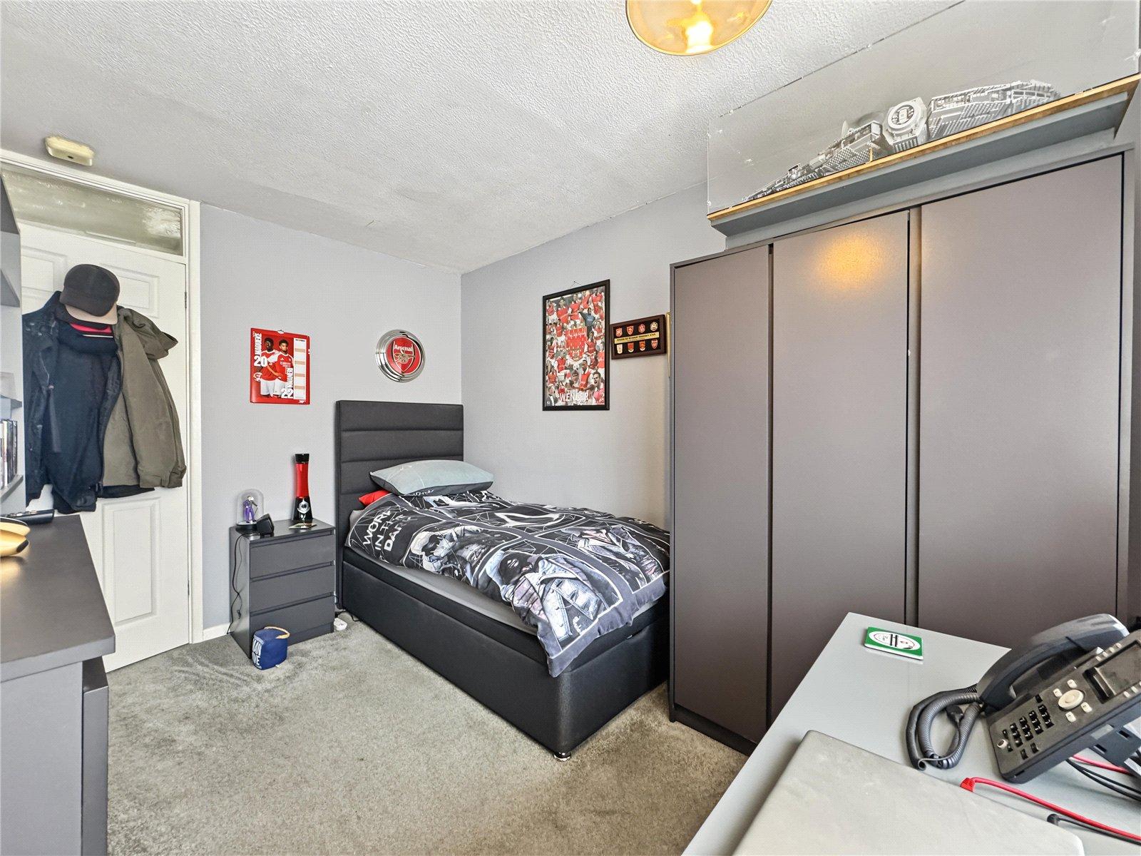 4 bedroom house for sale in Rainham | Robinson Michael & Jackson