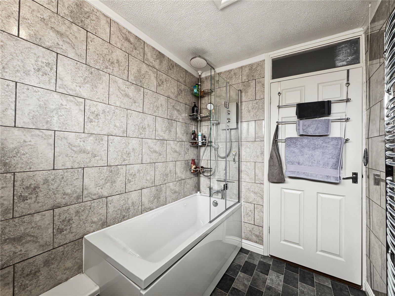 4 bedroom house for sale in Rainham | Robinson Michael & Jackson