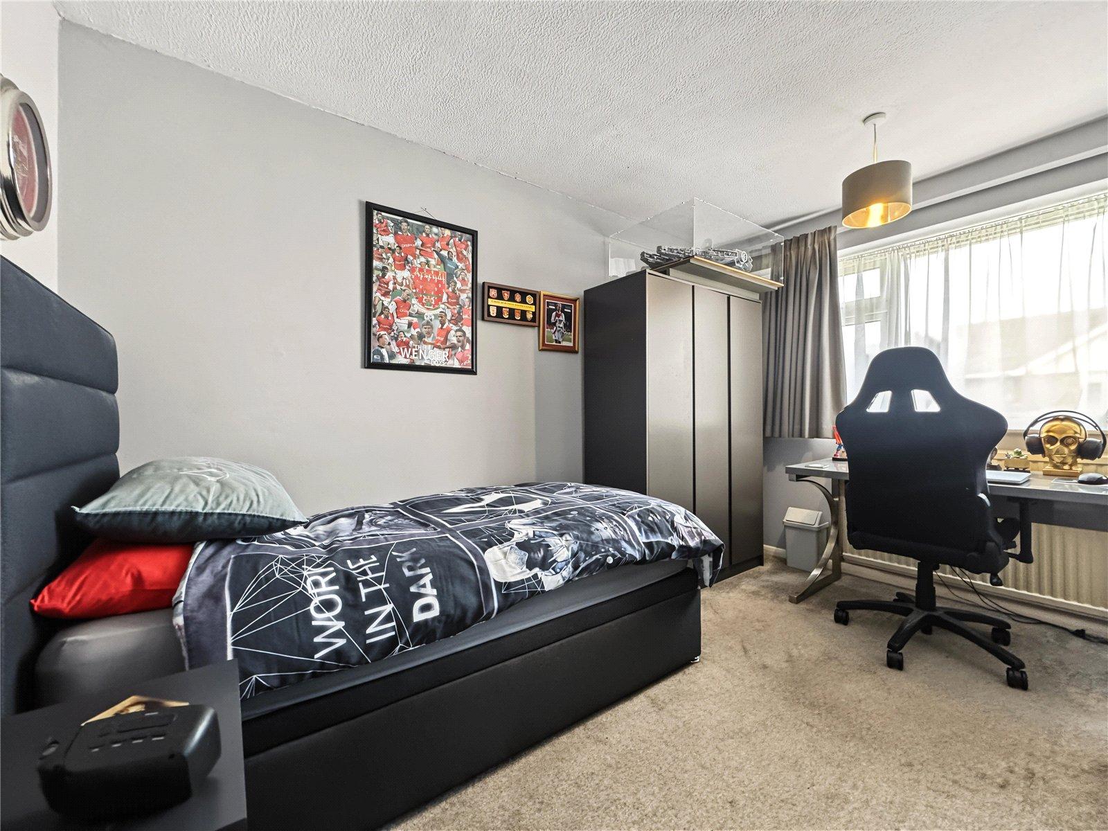 4 bedroom house for sale in Rainham | Robinson Michael & Jackson