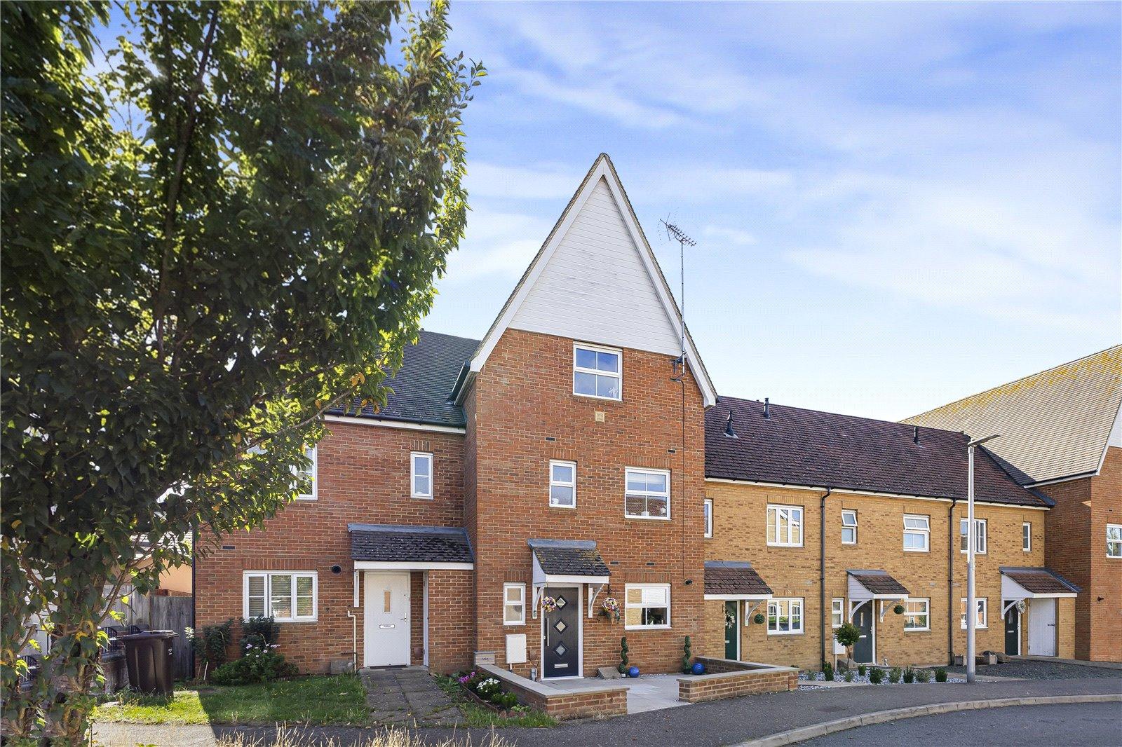 5 bedroom property for sale in Gillingham | Robinson Michael & Jackson