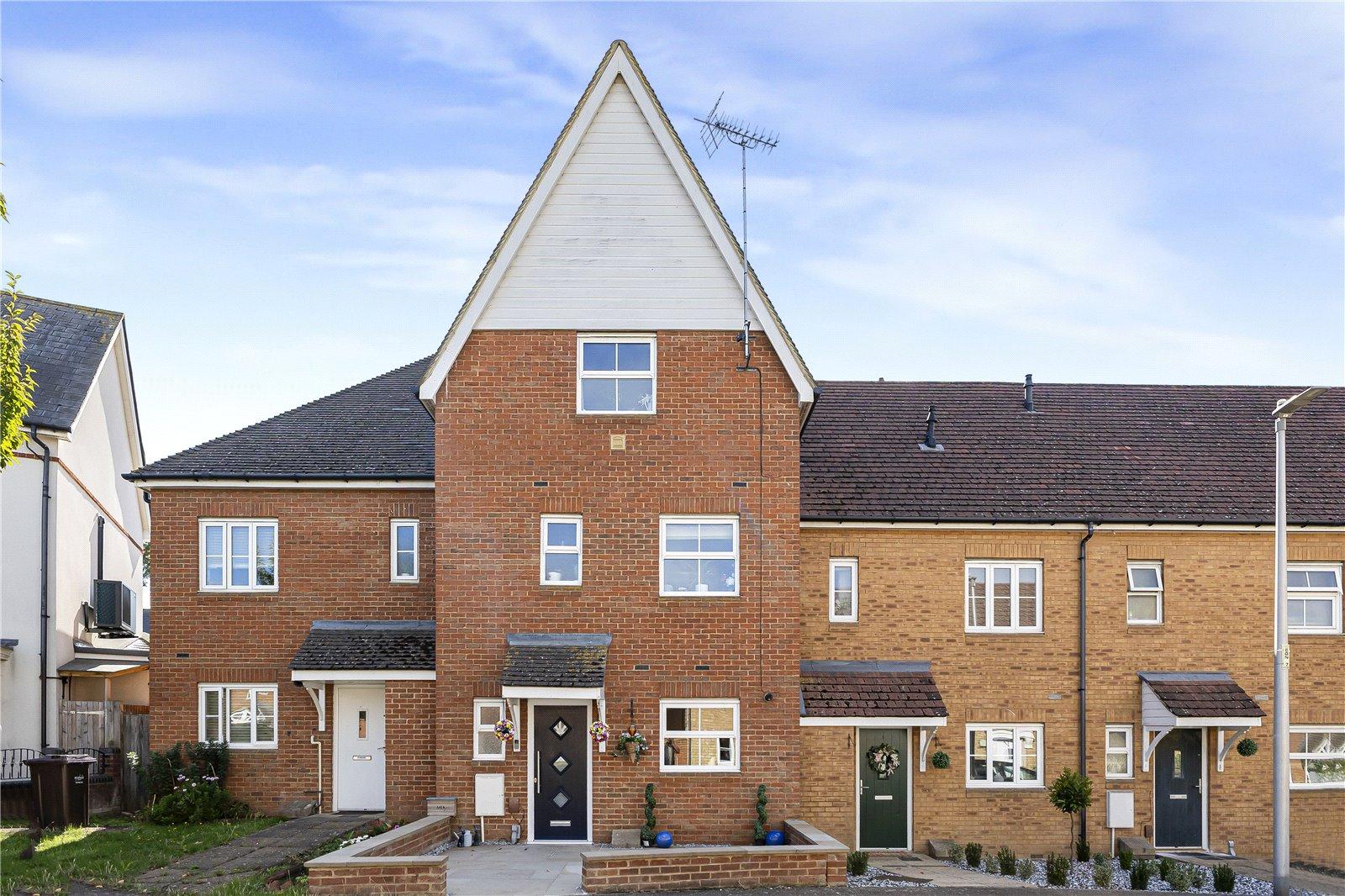 5 bedroom property for sale in Gillingham | Robinson Michael & Jackson