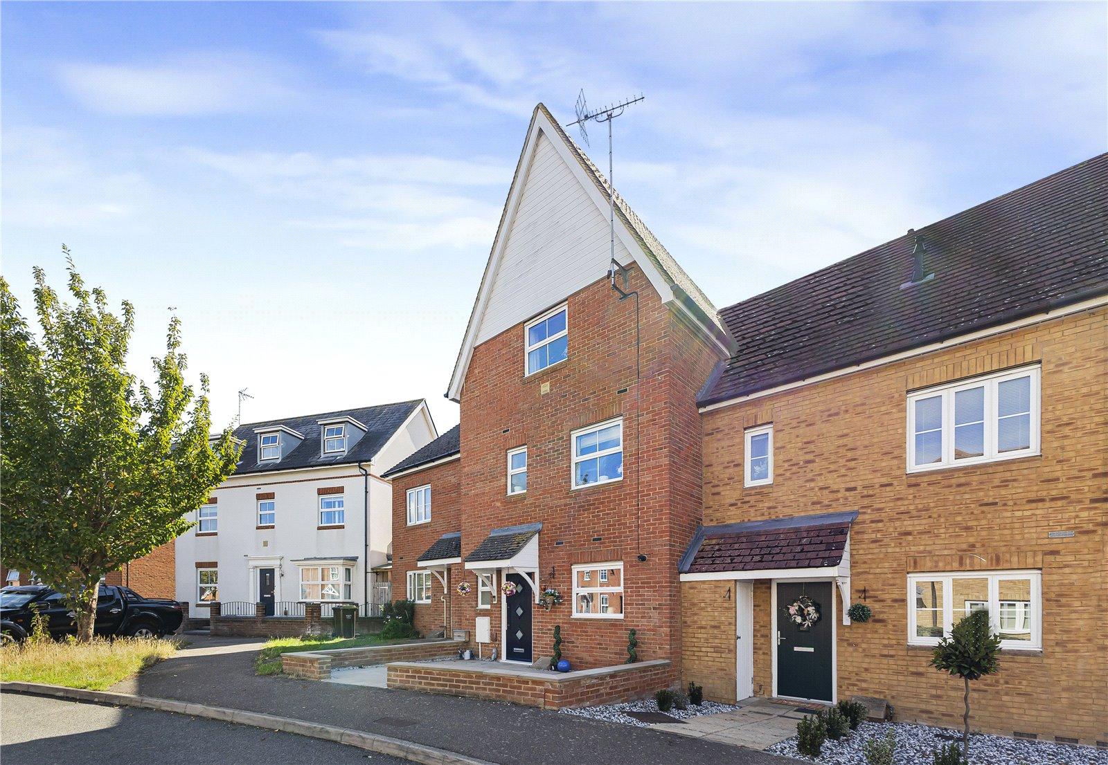 5 bedroom property for sale in Gillingham | Robinson Michael & Jackson
