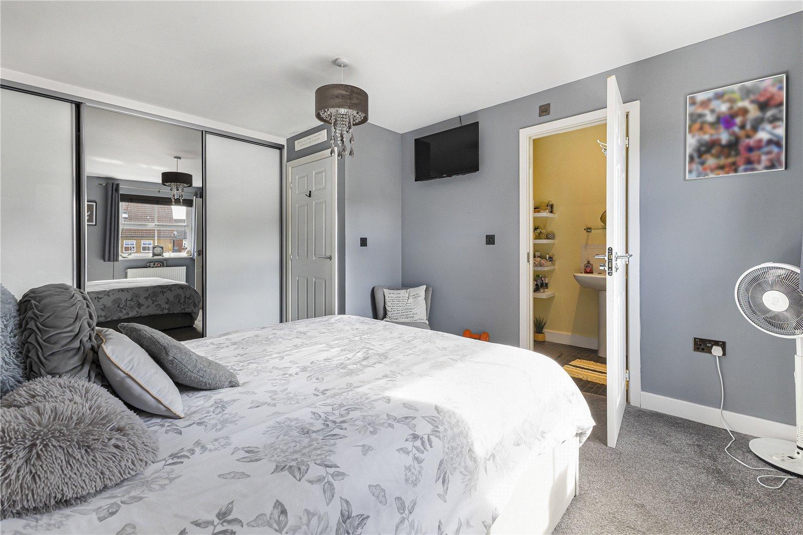5 bedroom property for sale in Gillingham | Robinson Michael & Jackson