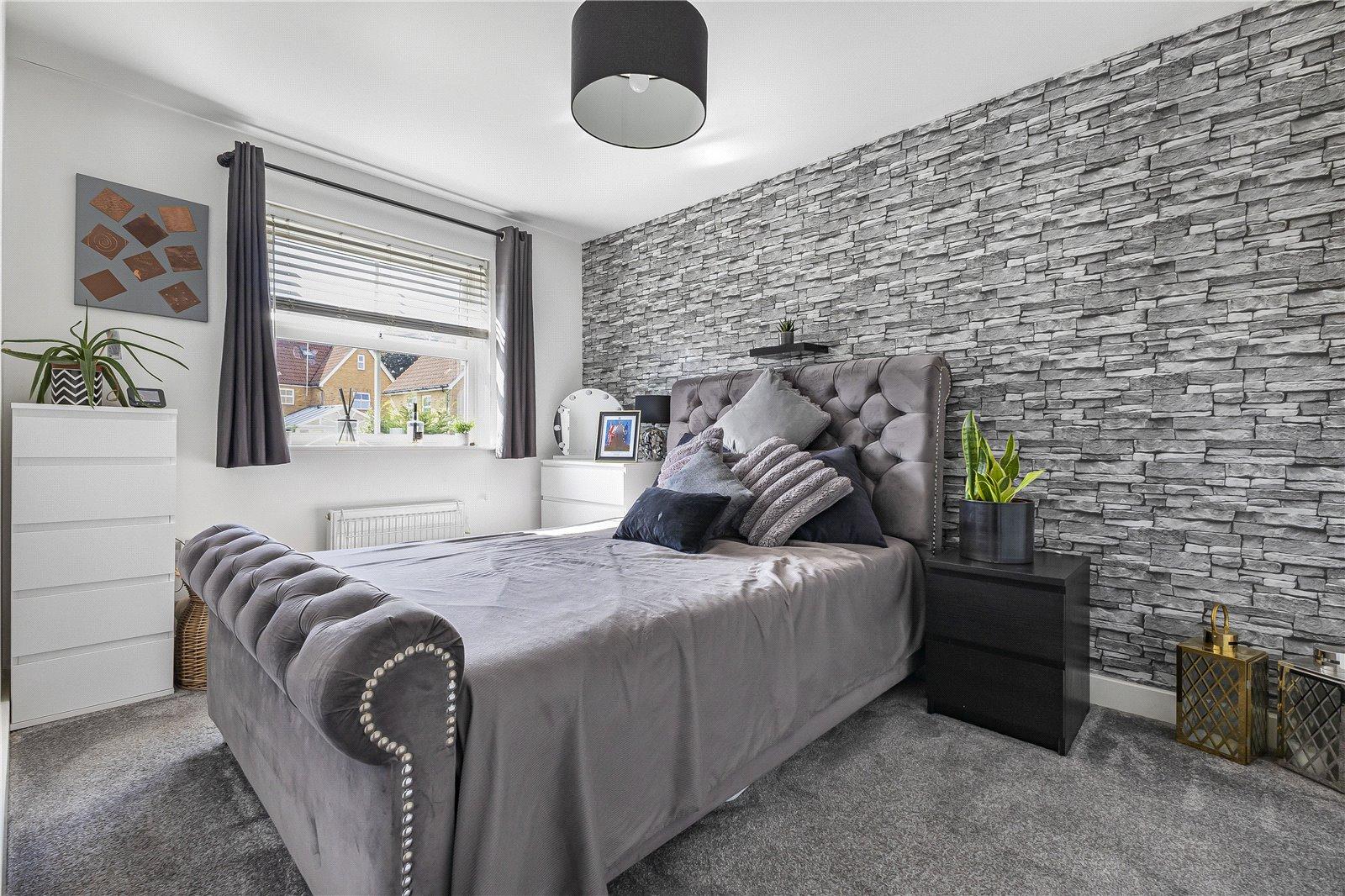 5 bedroom property for sale in Gillingham | Robinson Michael & Jackson