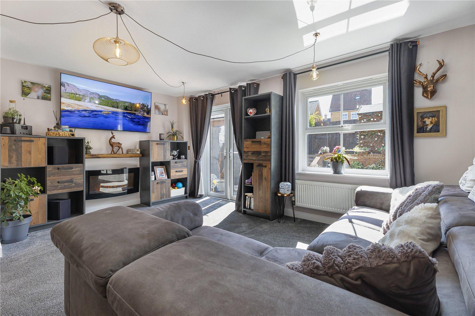 5 bedroom property for sale in Gillingham | Robinson Michael & Jackson