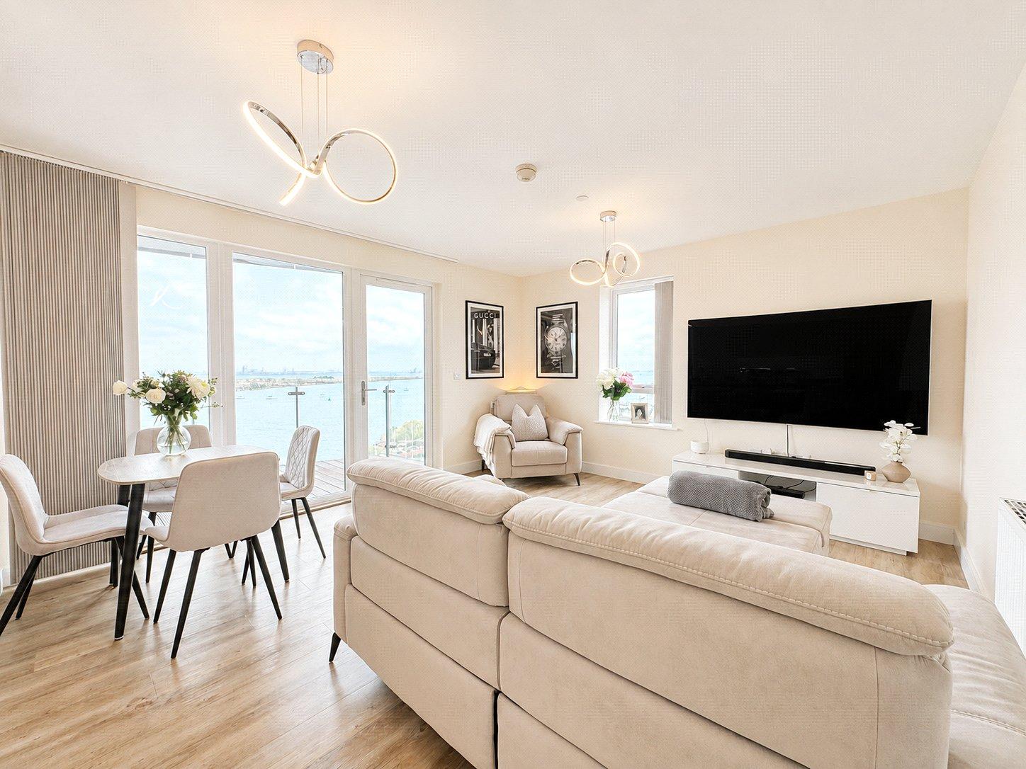 2 bedroom property for sale in Gillingham | Robinson Michael & Jackson
