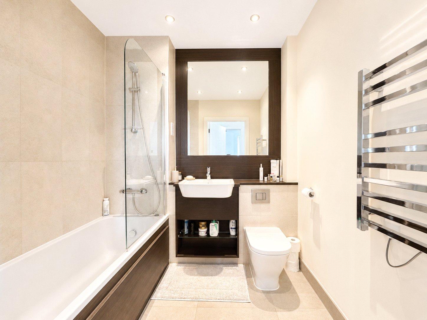 2 bedroom property for sale in Gillingham | Robinson Michael & Jackson