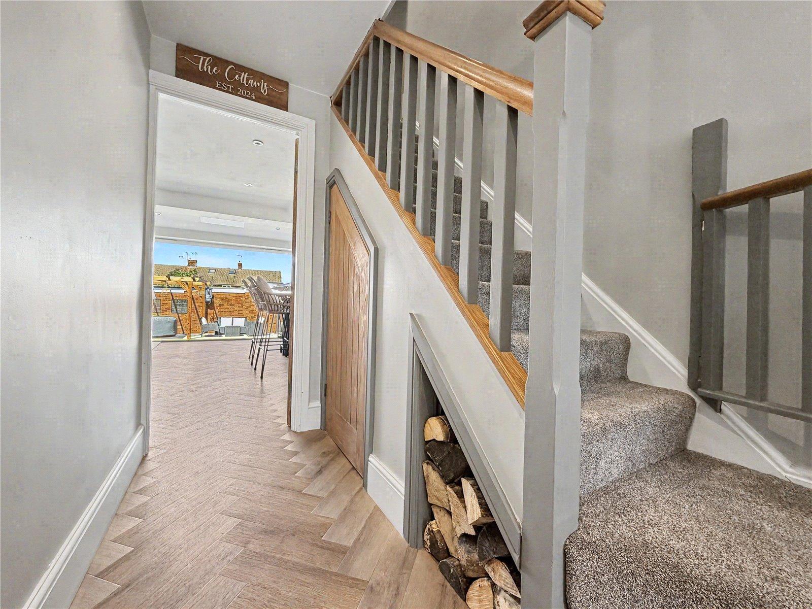 4 bedroom house for sale in Rainham | Robinson Michael & Jackson