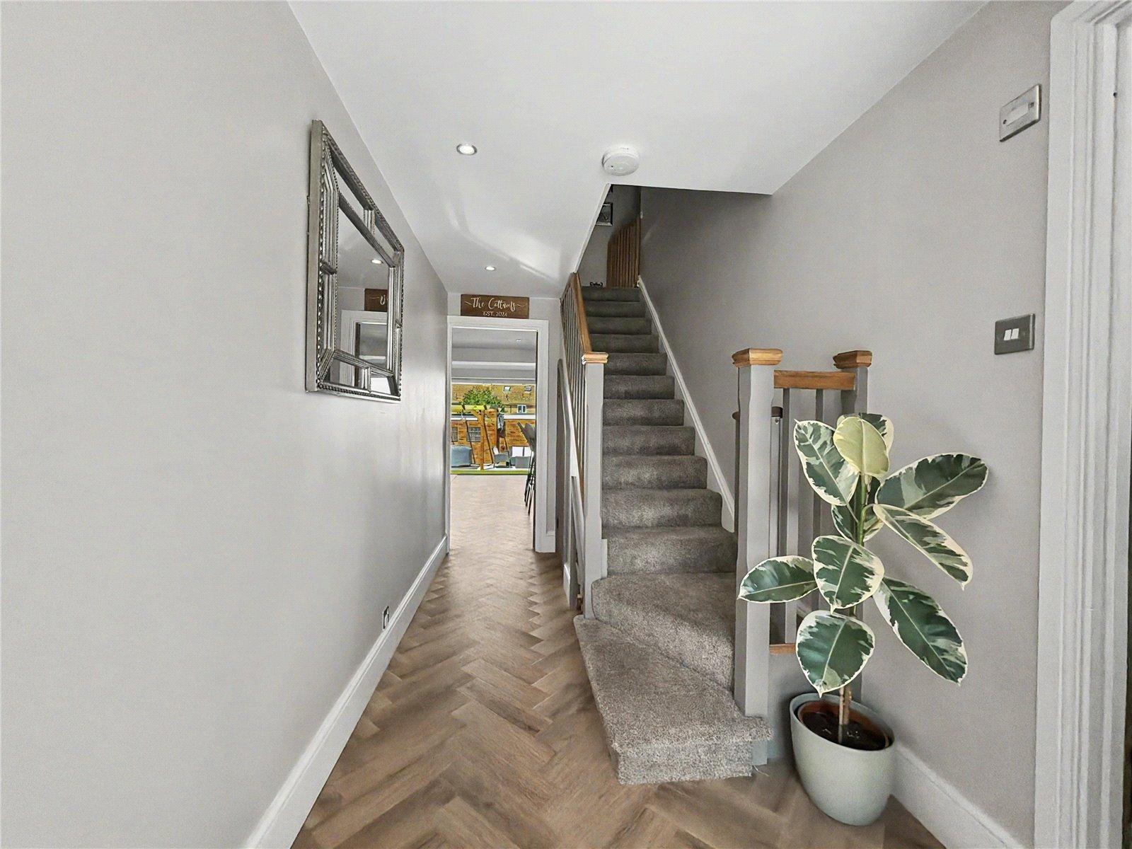 4 bedroom house for sale in Rainham | Robinson Michael & Jackson