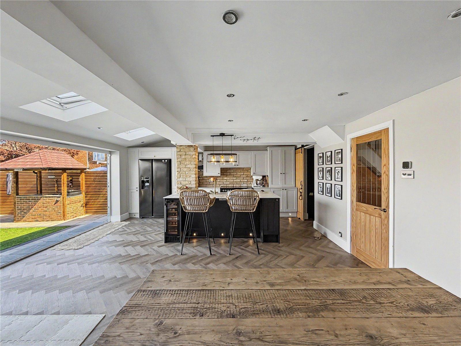 4 bedroom house for sale in Rainham | Robinson Michael & Jackson