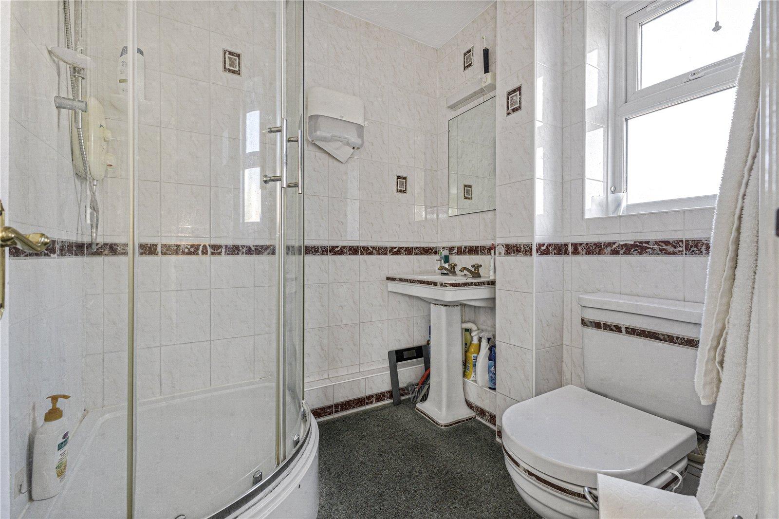 4 bedroom house for sale in Rainham | Robinson Michael & Jackson