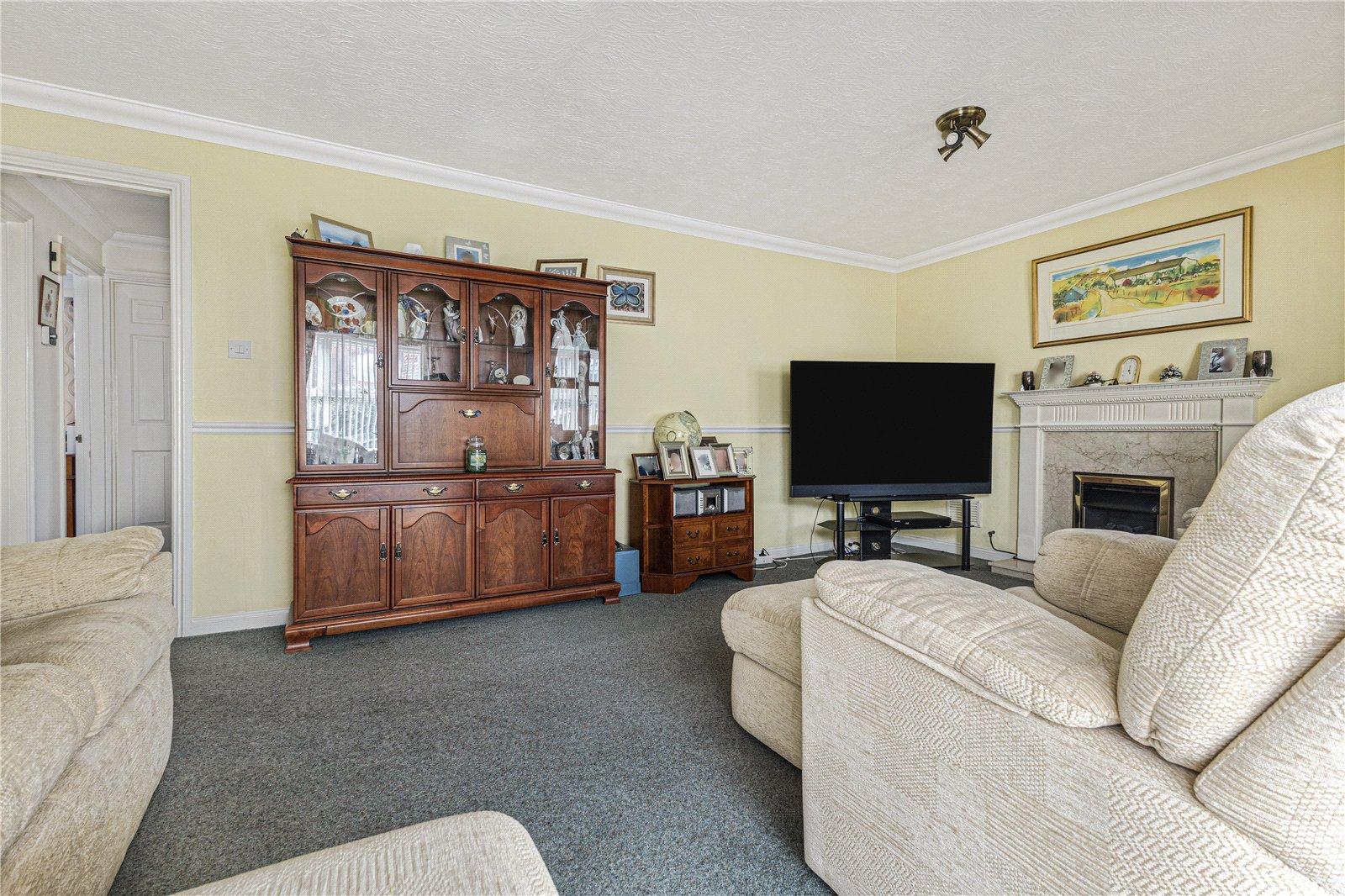 4 bedroom house for sale in Rainham | Robinson Michael & Jackson