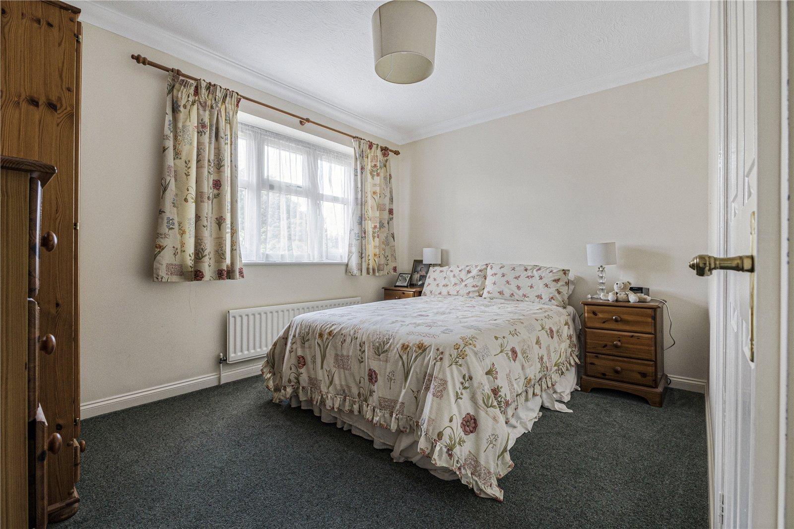 4 bedroom house for sale in Rainham | Robinson Michael & Jackson