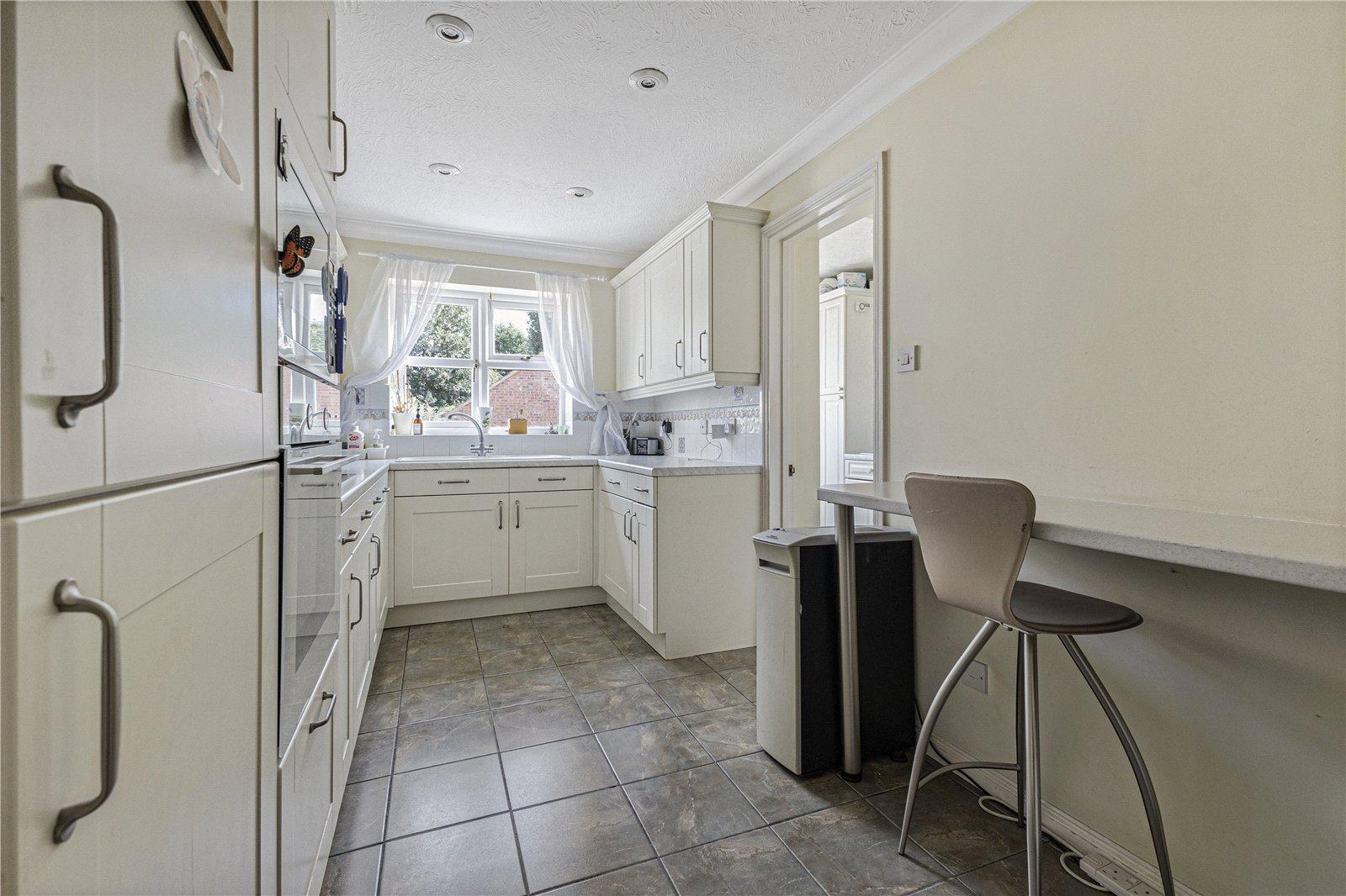 4 bedroom house for sale in Rainham | Robinson Michael & Jackson
