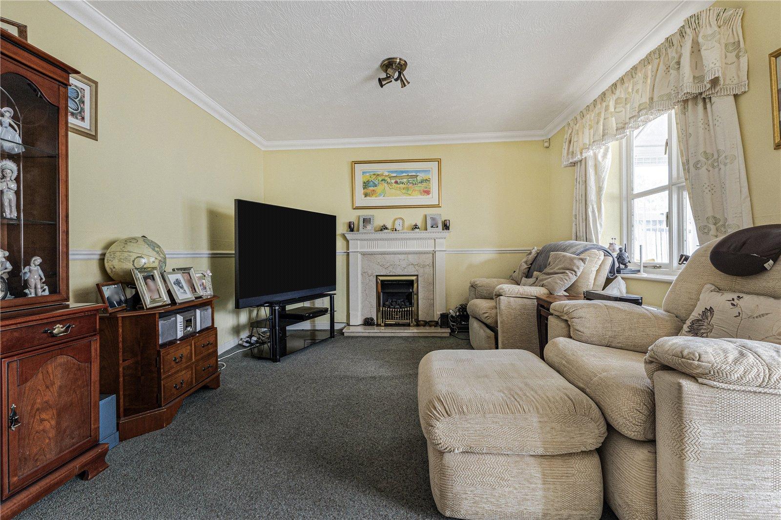 4 bedroom house for sale in Rainham | Robinson Michael & Jackson