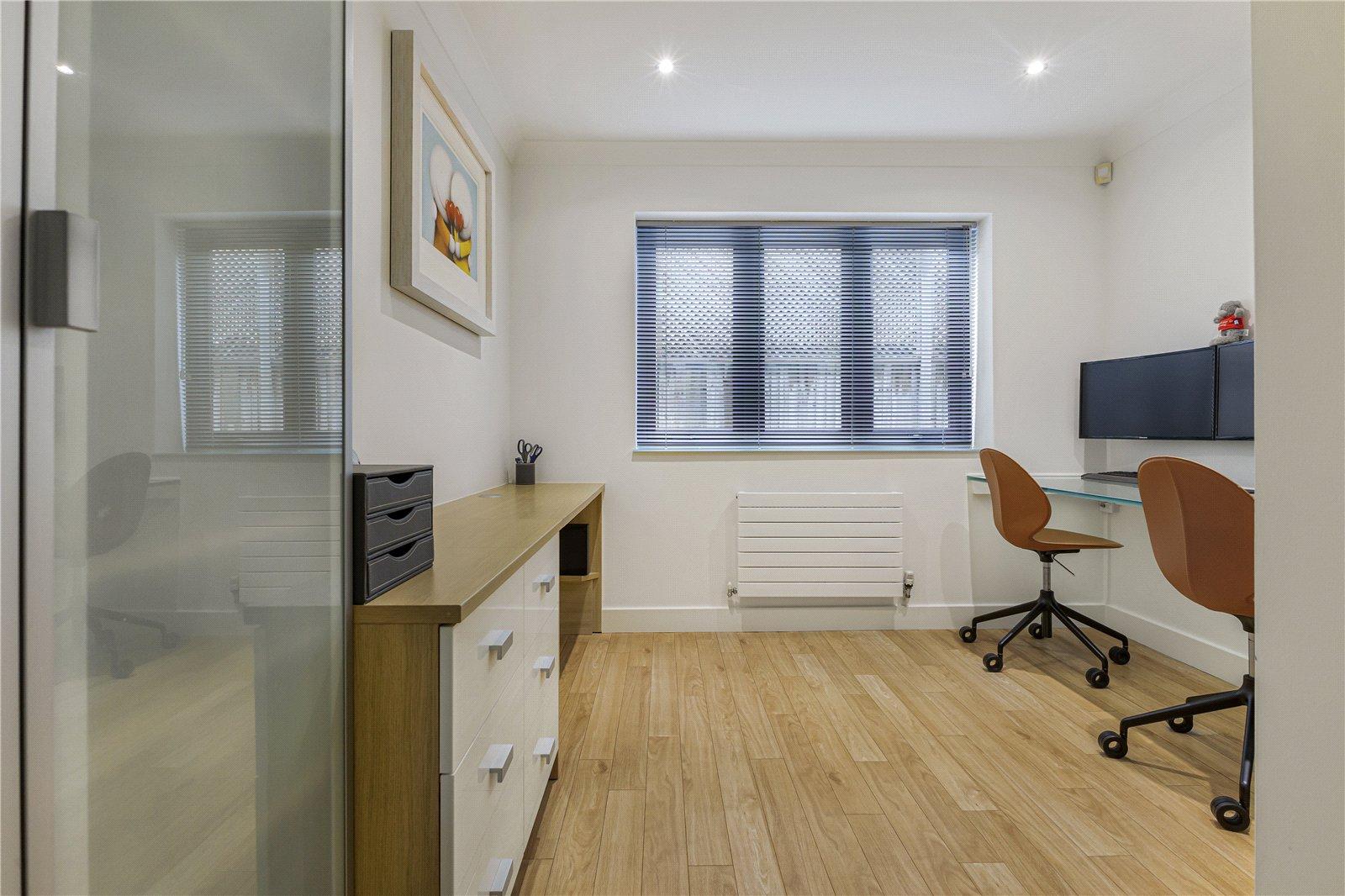 4 bedroom bungalow for sale in Rainham | Robinson Michael & Jackson