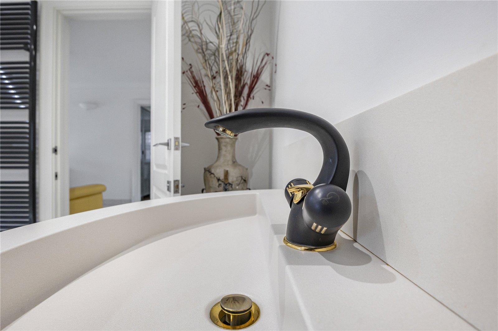 4 bedroom bungalow for sale in Rainham | Robinson Michael & Jackson