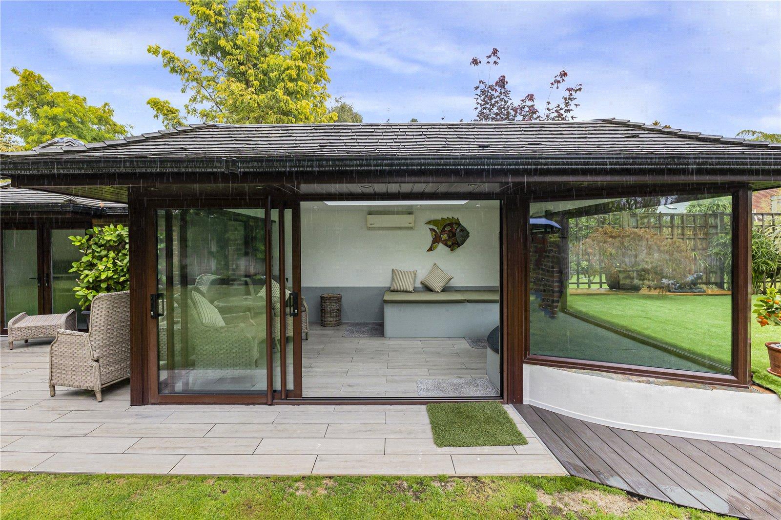4 bedroom bungalow for sale in Rainham | Robinson Michael & Jackson