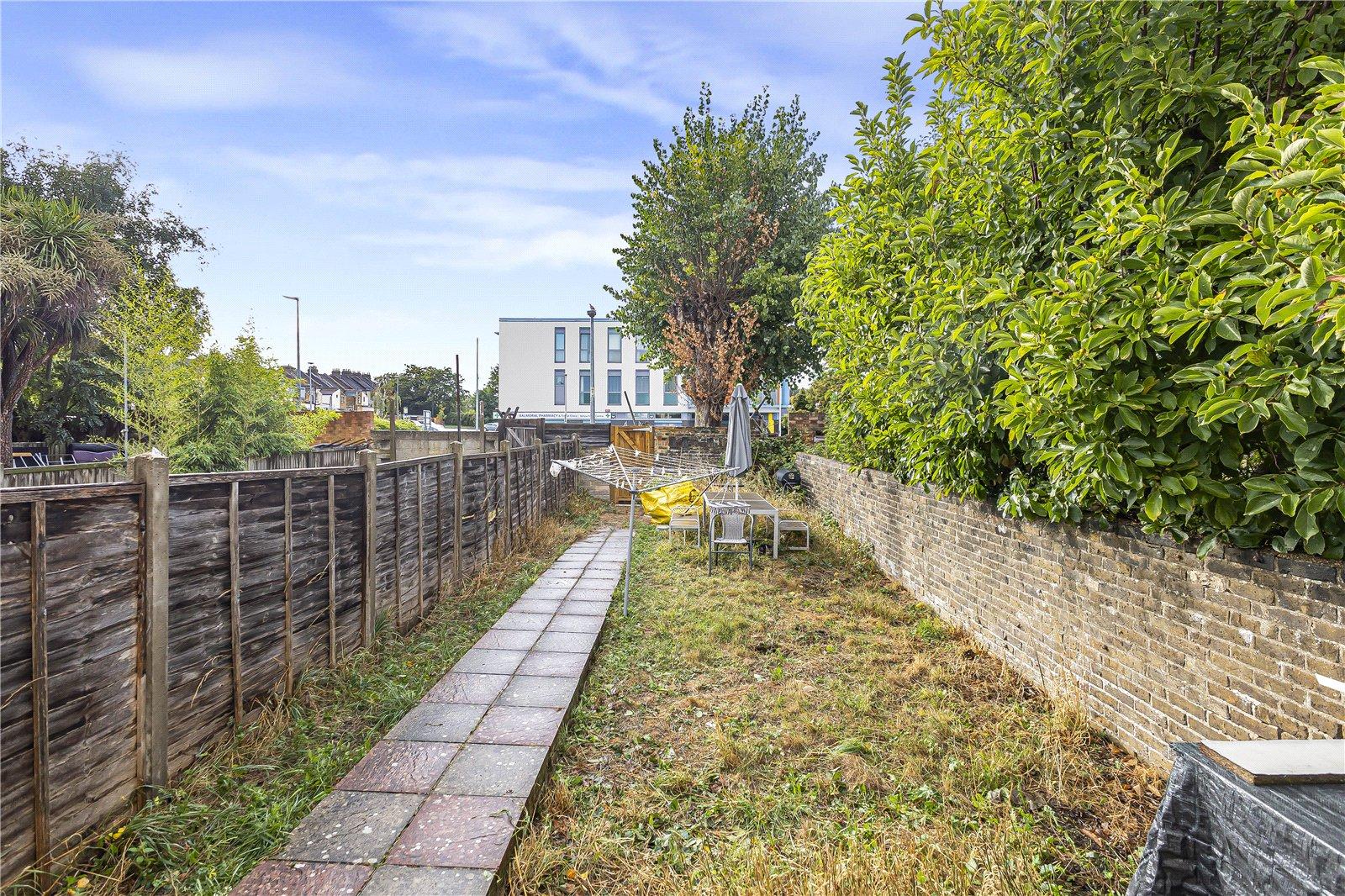 1 bedroom property for sale in Gillingham | Robinson Michael & Jackson