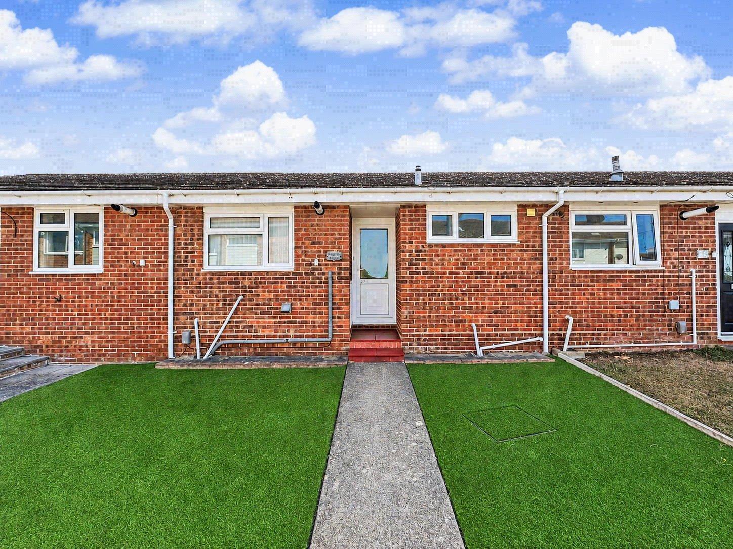 1 bedroom bungalow for sale in Parkwood | Robinson Michael & Jackson