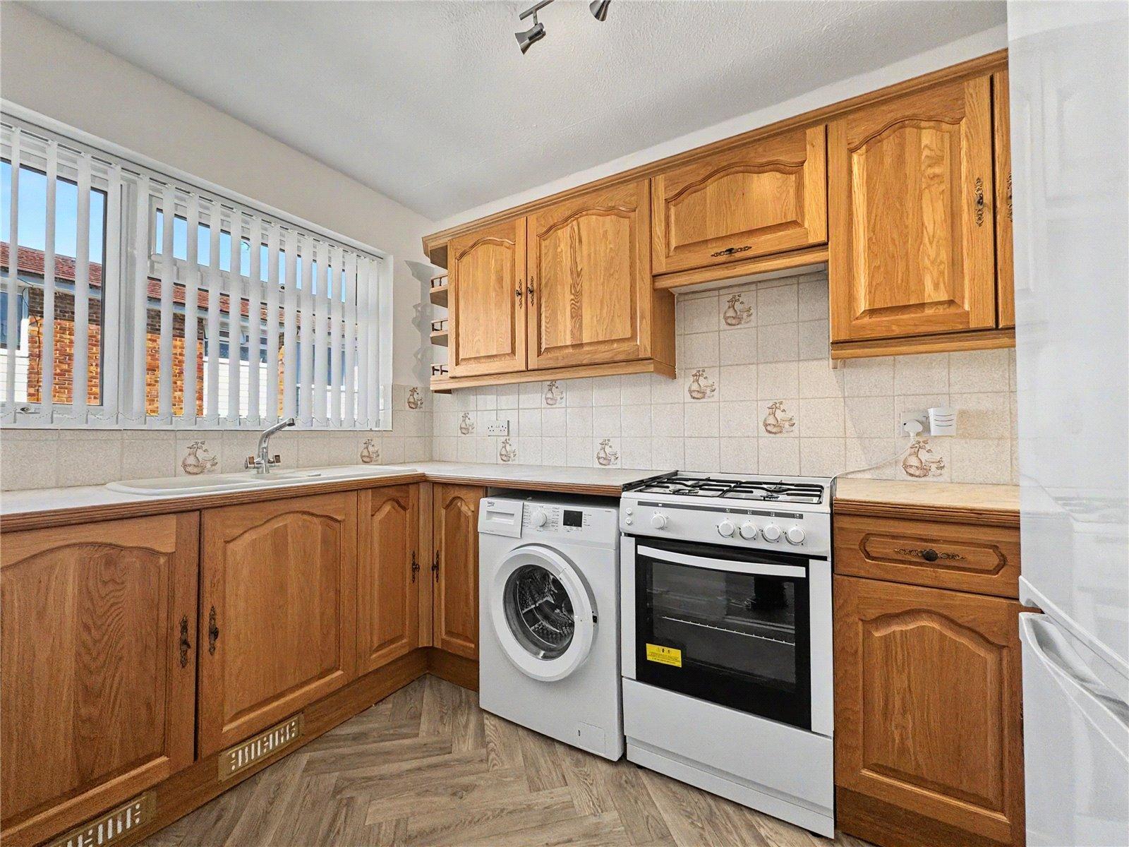 1 bedroom bungalow for sale in Parkwood | Robinson Michael & Jackson