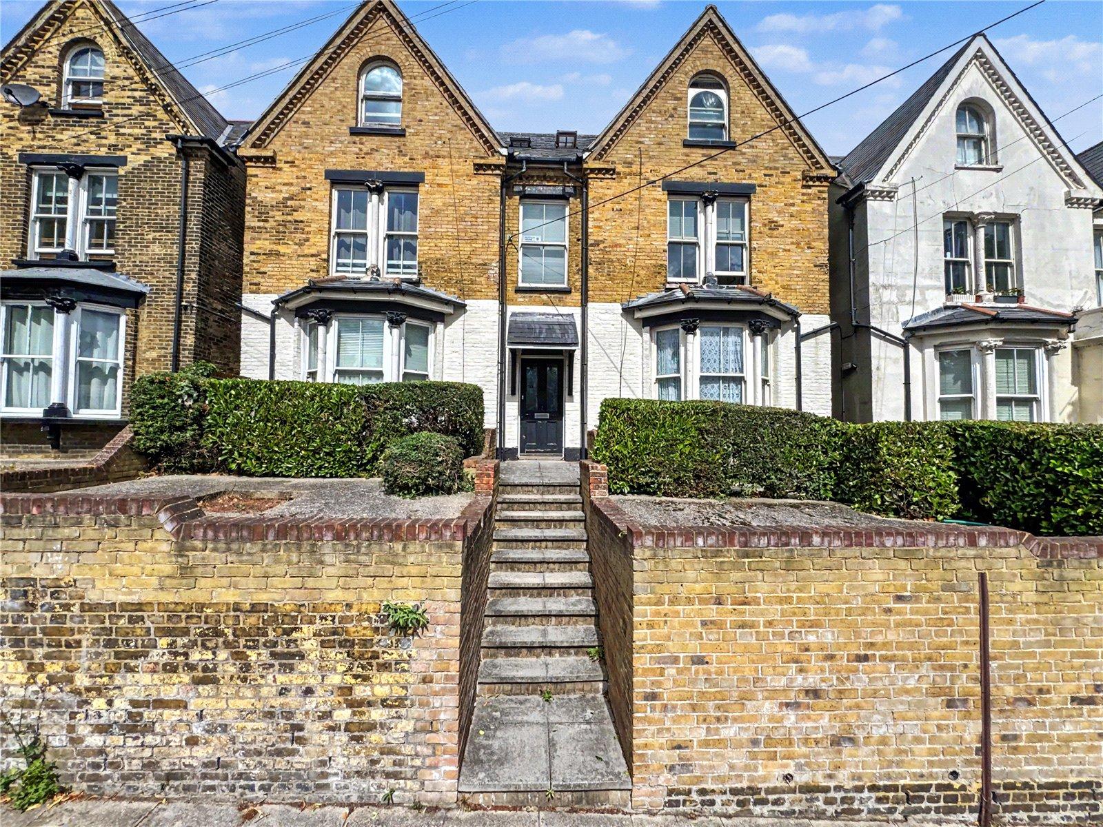 1 bedroom property for sale in Gillingham | Robinson Michael & Jackson