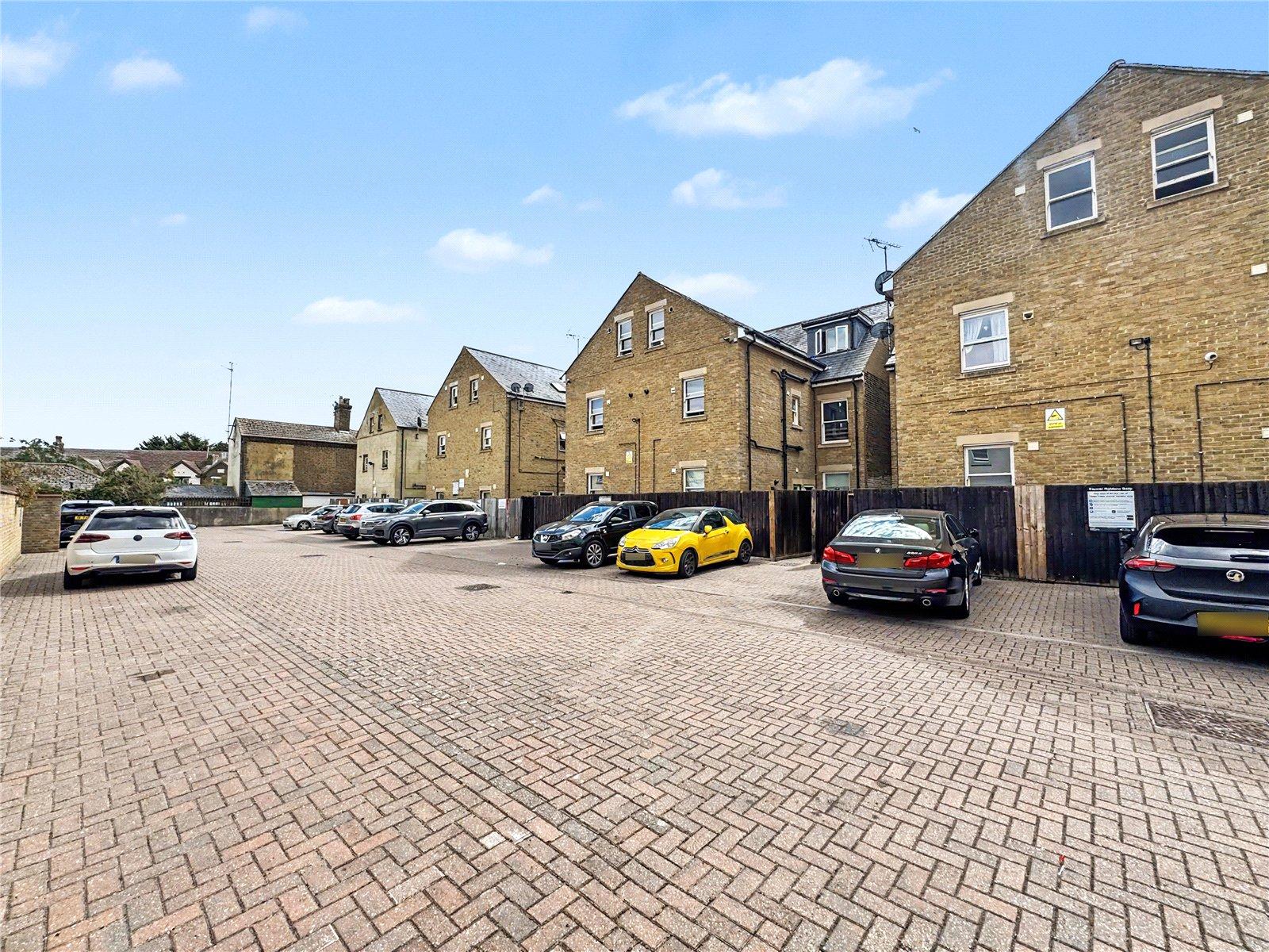 1 bedroom property for sale in Gillingham | Robinson Michael & Jackson