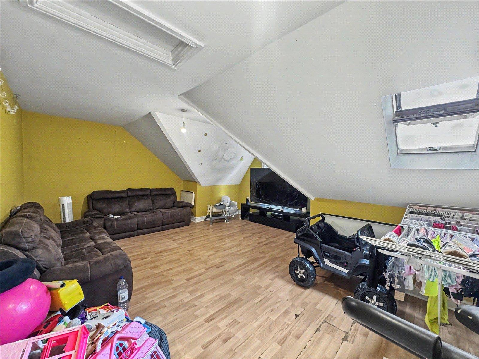 1 bedroom property for sale in Gillingham | Robinson Michael & Jackson