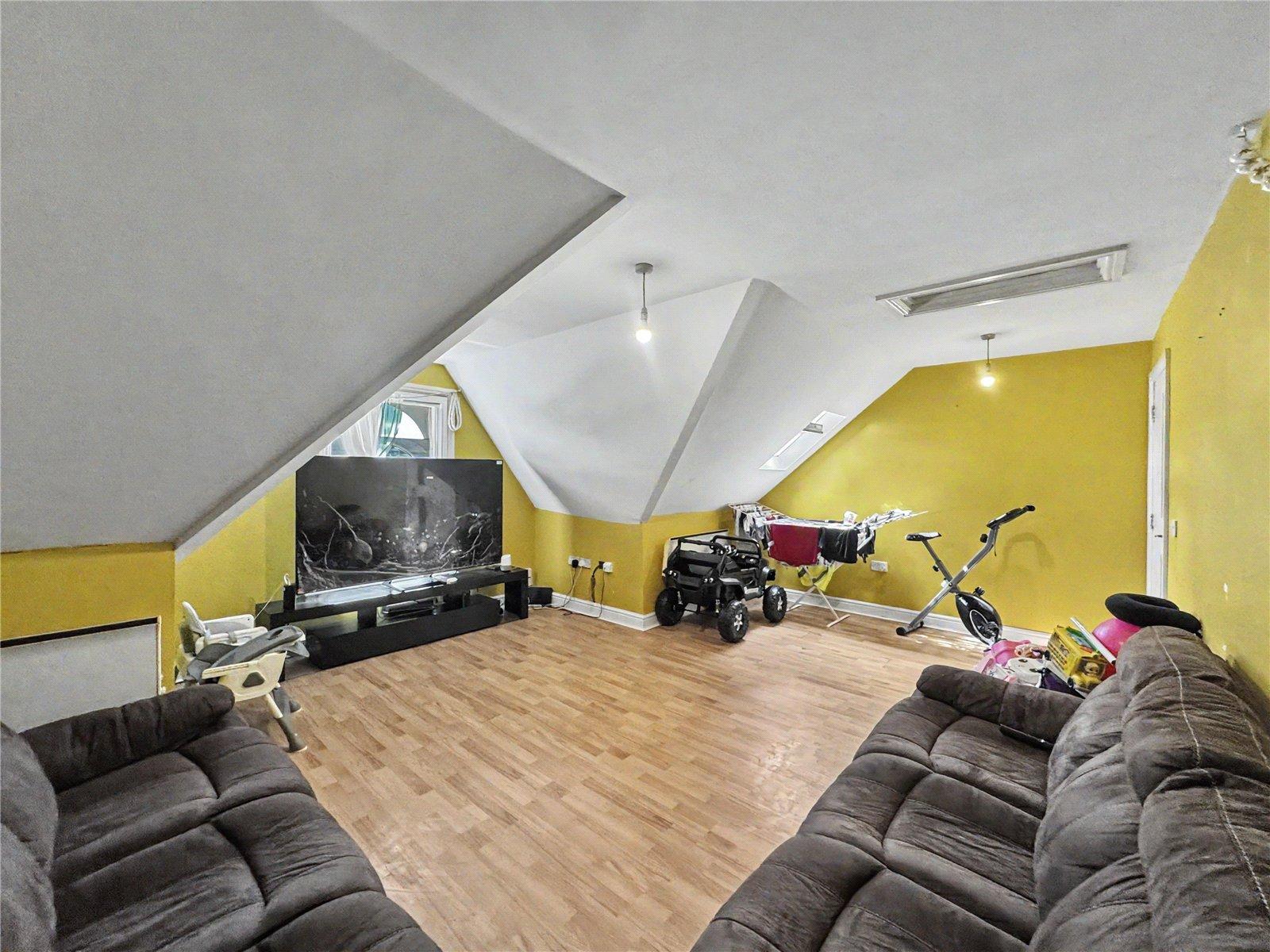 1 bedroom property for sale in Gillingham | Robinson Michael & Jackson