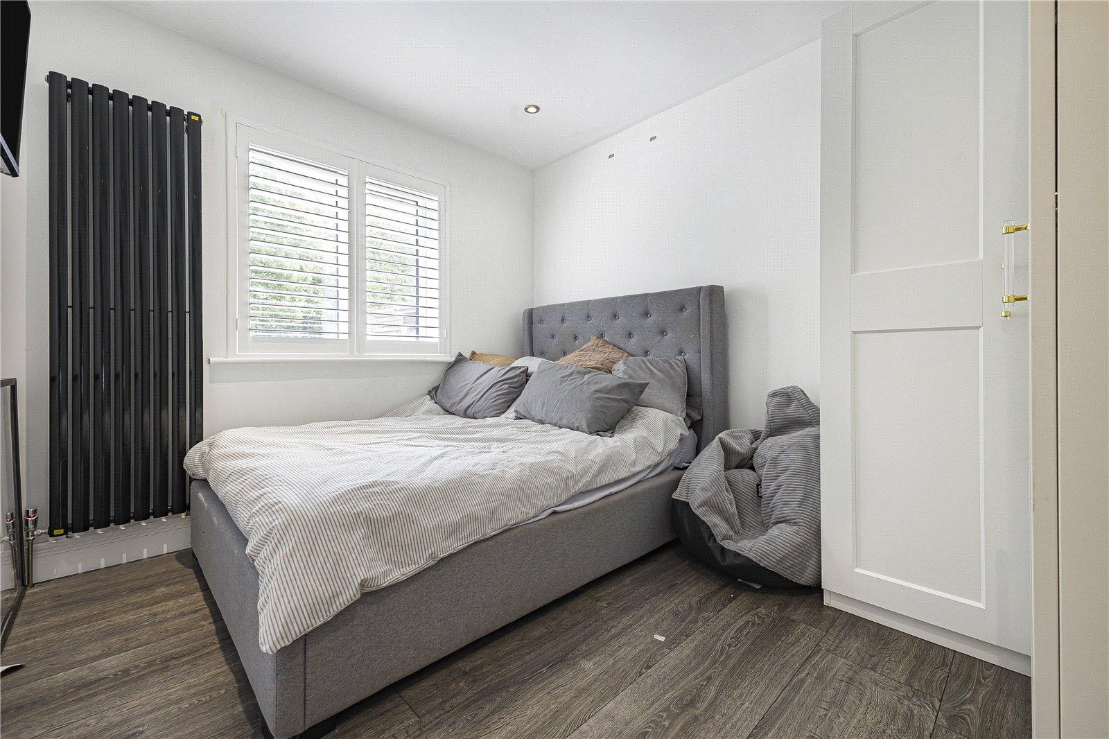 4 bedroom house for sale in Rainham | Robinson Michael & Jackson
