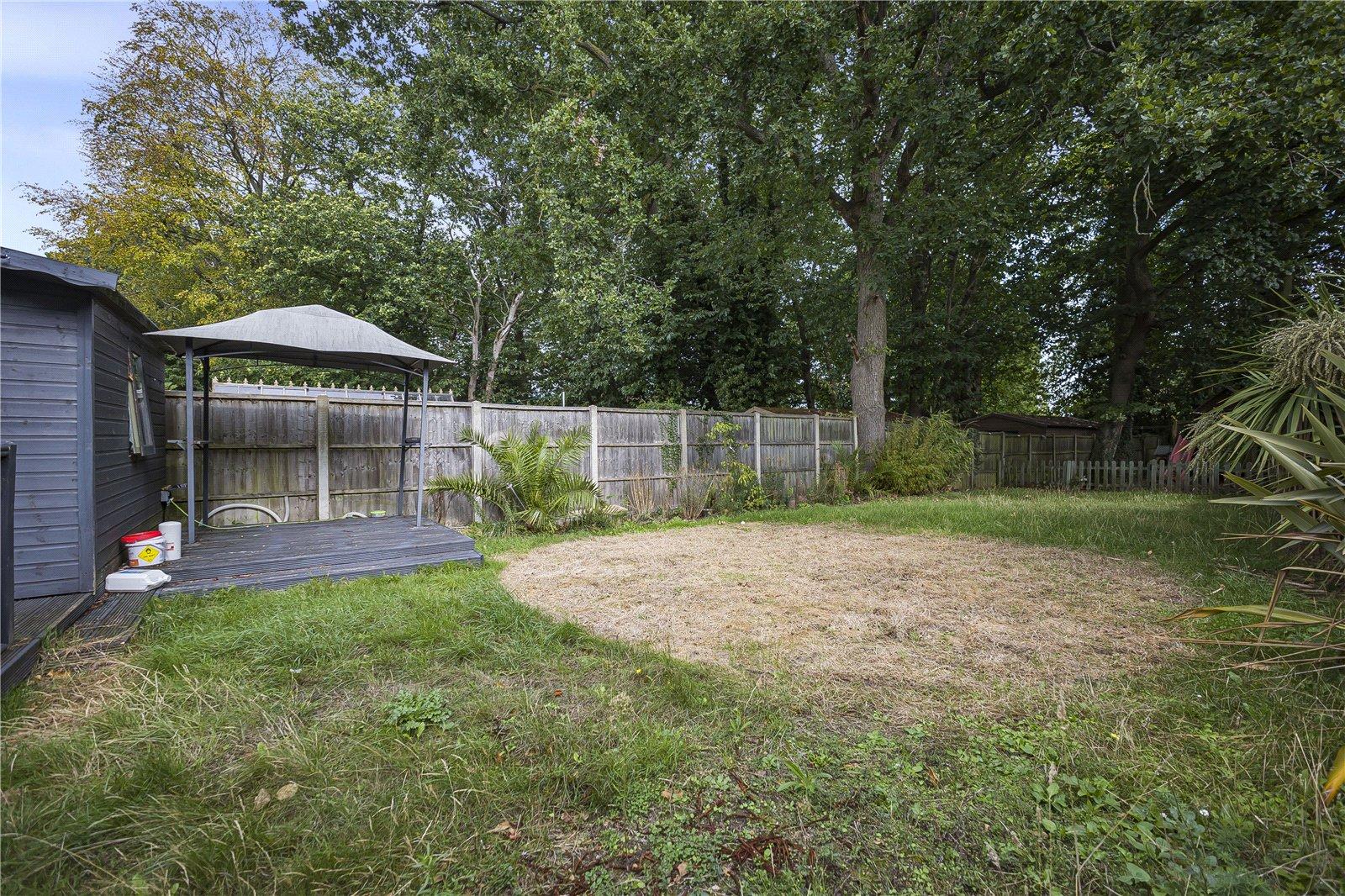 4 bedroom house for sale in Rainham | Robinson Michael & Jackson
