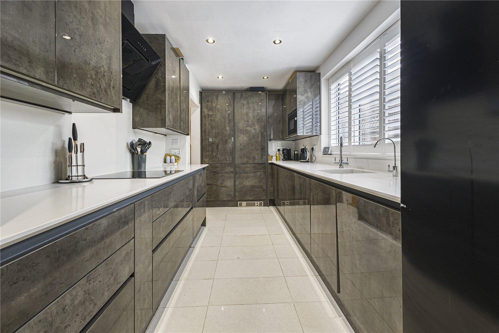 4 bedroom house for sale in Rainham | Robinson Michael & Jackson